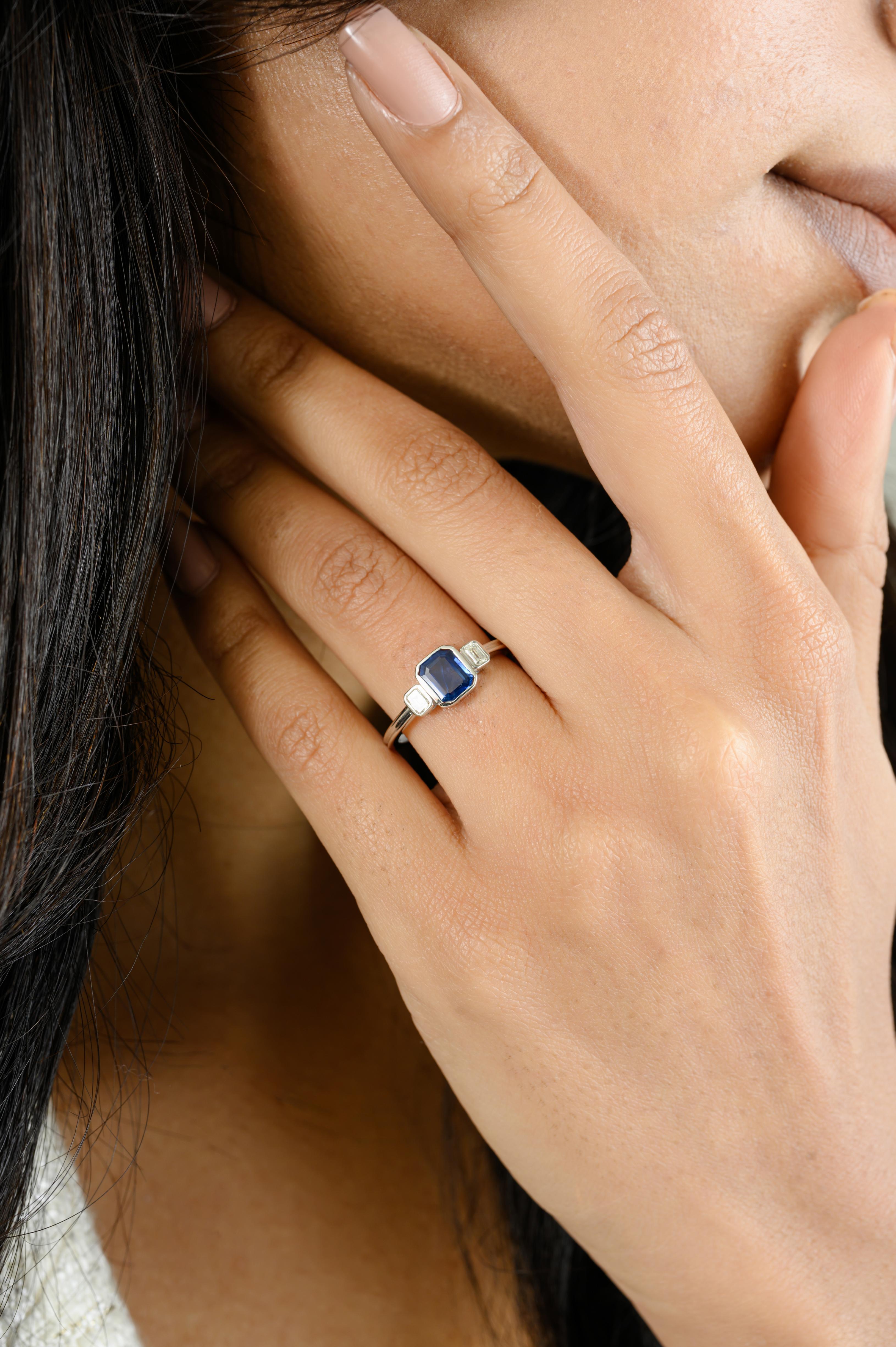 For Sale:  Natural Blue Sapphire Diamond Three Stone Ring for Engagement in 18k White Gold 4