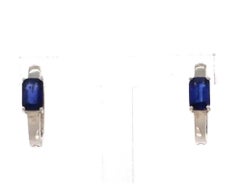 Natural 0.69cts Blue Sapphire Earrings in 14k Gold