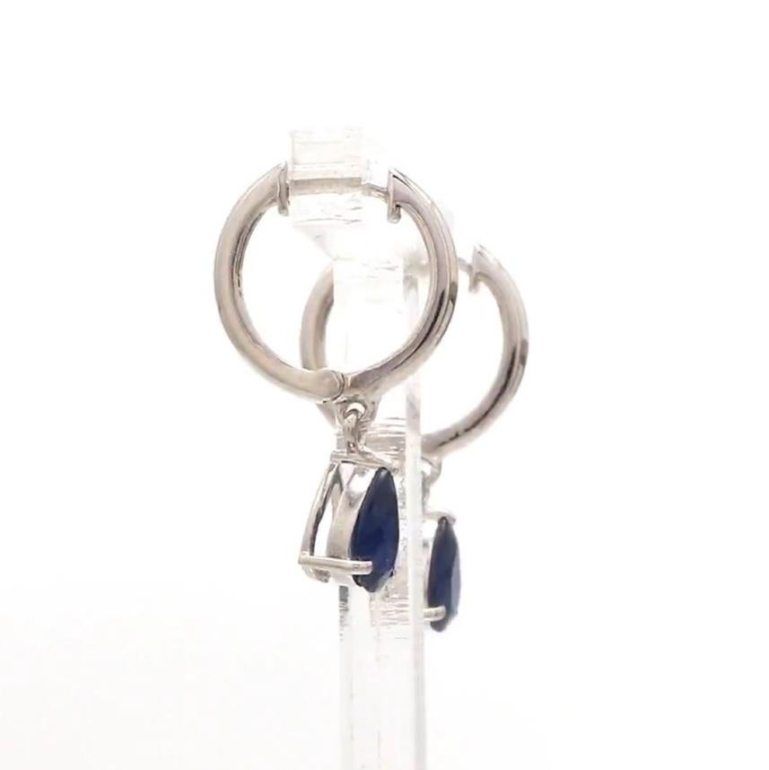 Natural blue sapphire earrings in 14k gold For Sale 1
