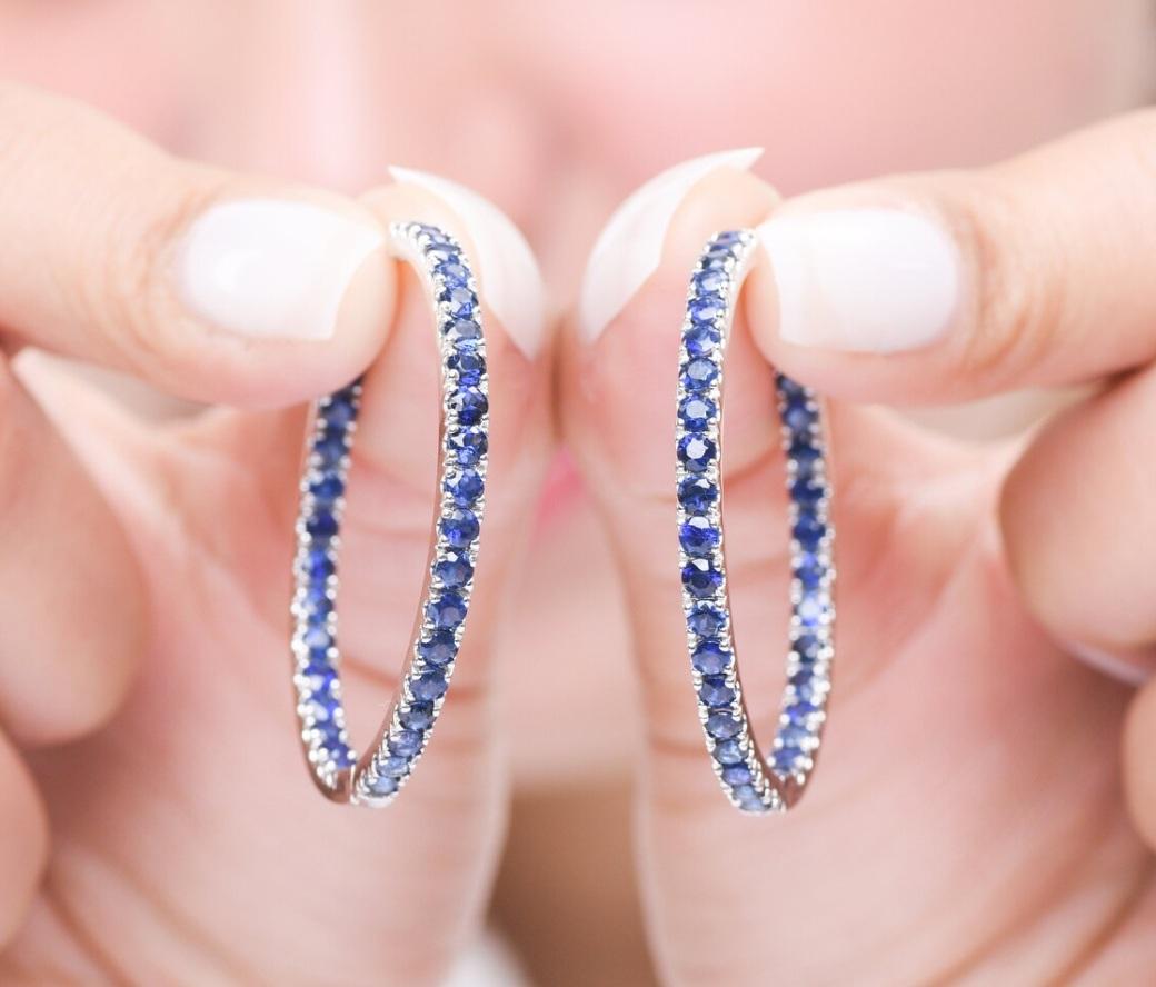 Taille Asscher Natural blue sapphire earrings in 18k gold en vente