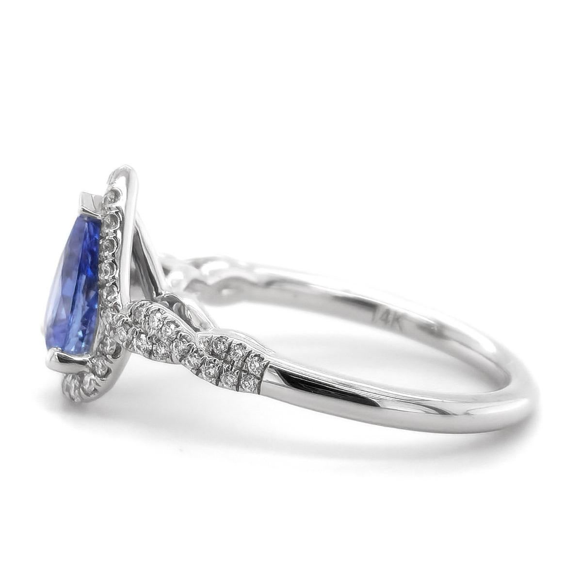 Natural Blue Sapphire Gemstone 1.34 carats in 14K White Gold Ring with Diamonds In New Condition For Sale In Los Angeles, CA