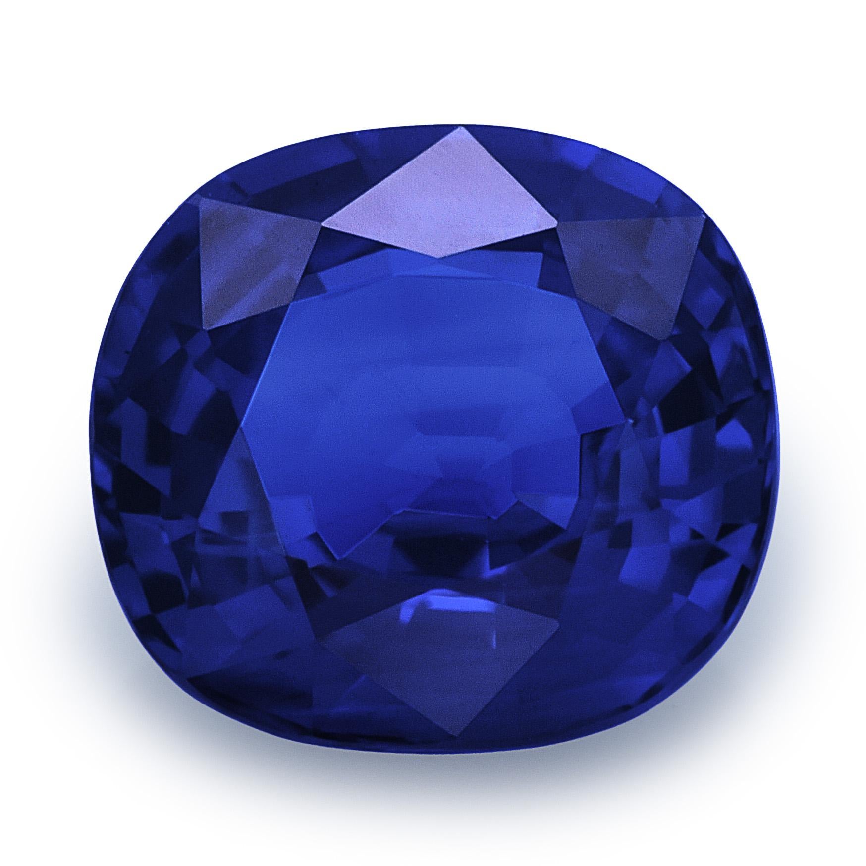 Découvrez la beauté époustouflante de ce saphir bleu naturel, pesant 2,56 carats. Ce saphir, d'un bleu éclatant et d'une clarté irréprochable, est une pierre précieuse remarquable, parfaite pour la joaillerie ou comme pièce de collection.

Poids en