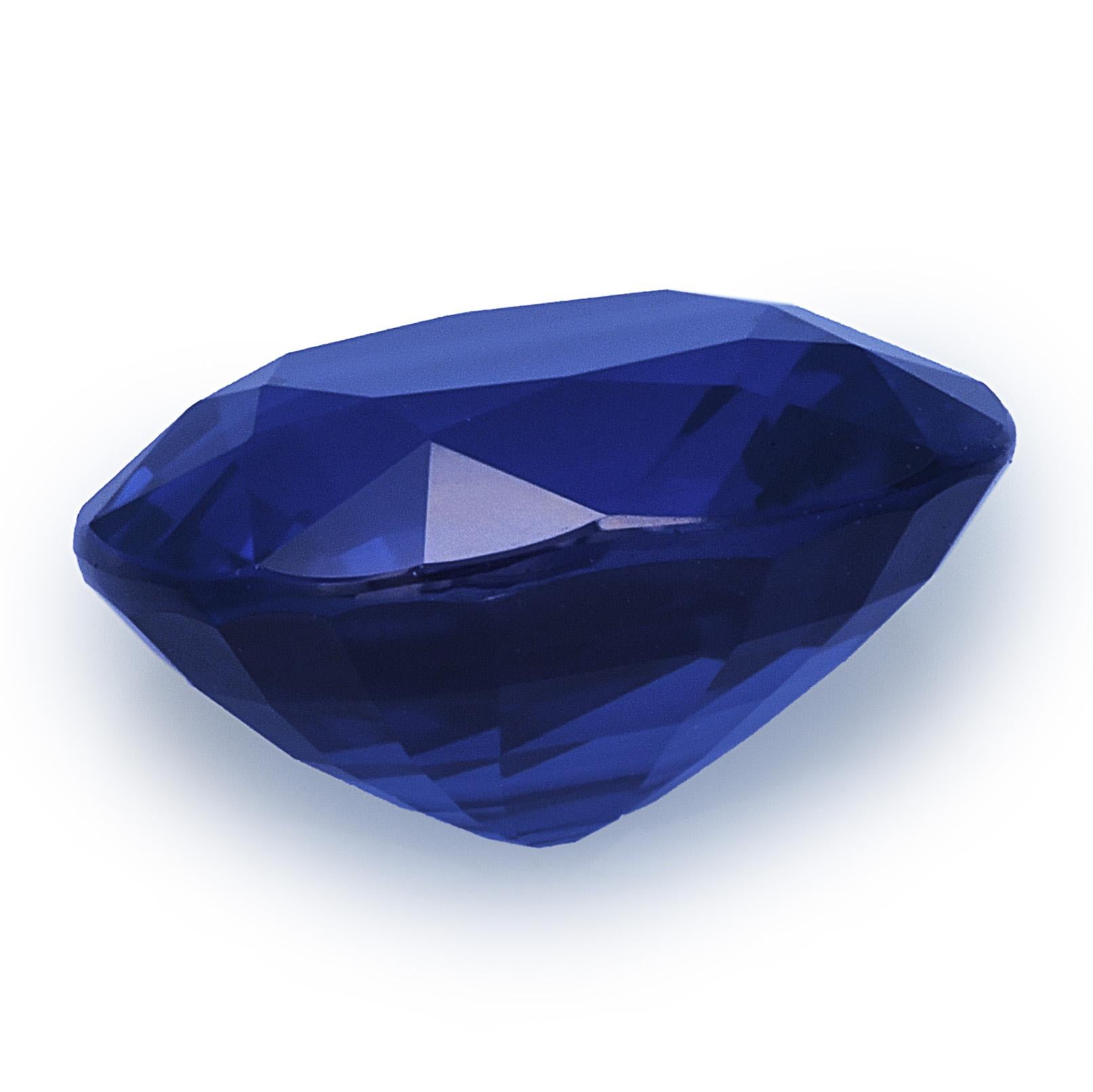 Pierre précieuse saphir bleu naturel 2.56 carats avec rapport GIA / JupiterGem Unisexe en vente