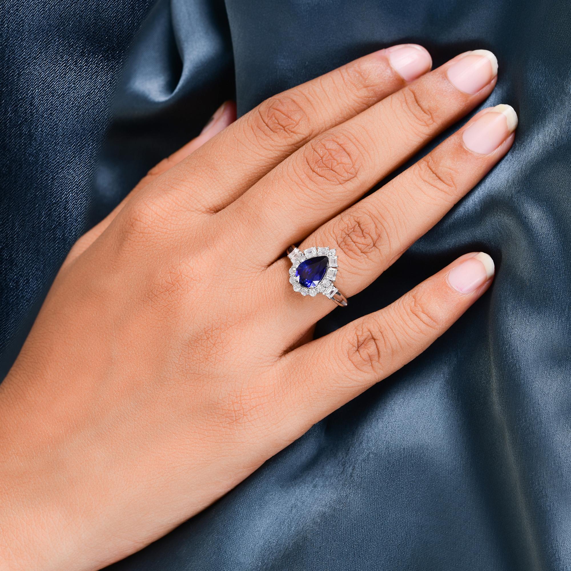 Natürlicher Blauer Saphir Edelstein Ring Diamant 14 Karat Weißgold Feine Juwelen im Zustand „Neu“ im Angebot in Diera, Dubai