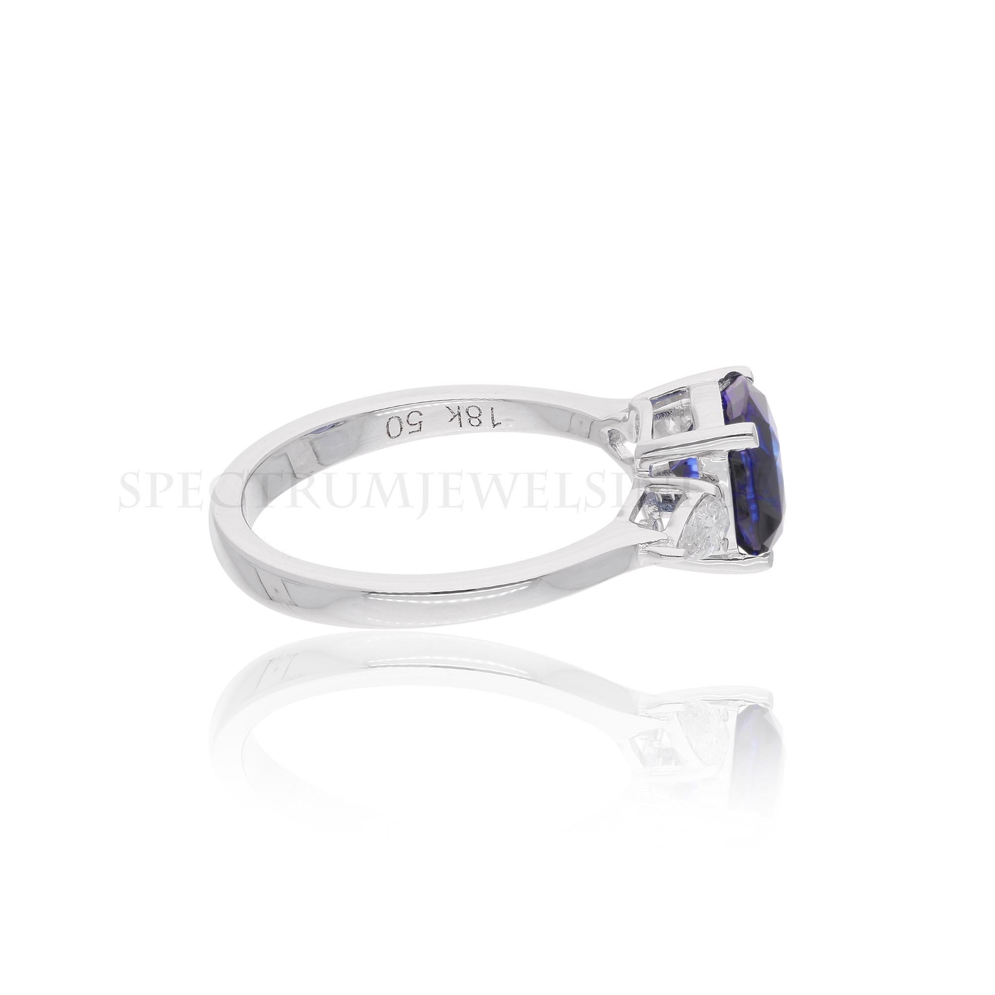 Women's Natural Blue Sapphire Gemstone Ring Pear Diamond 18 Karat White Gold Jewelry For Sale