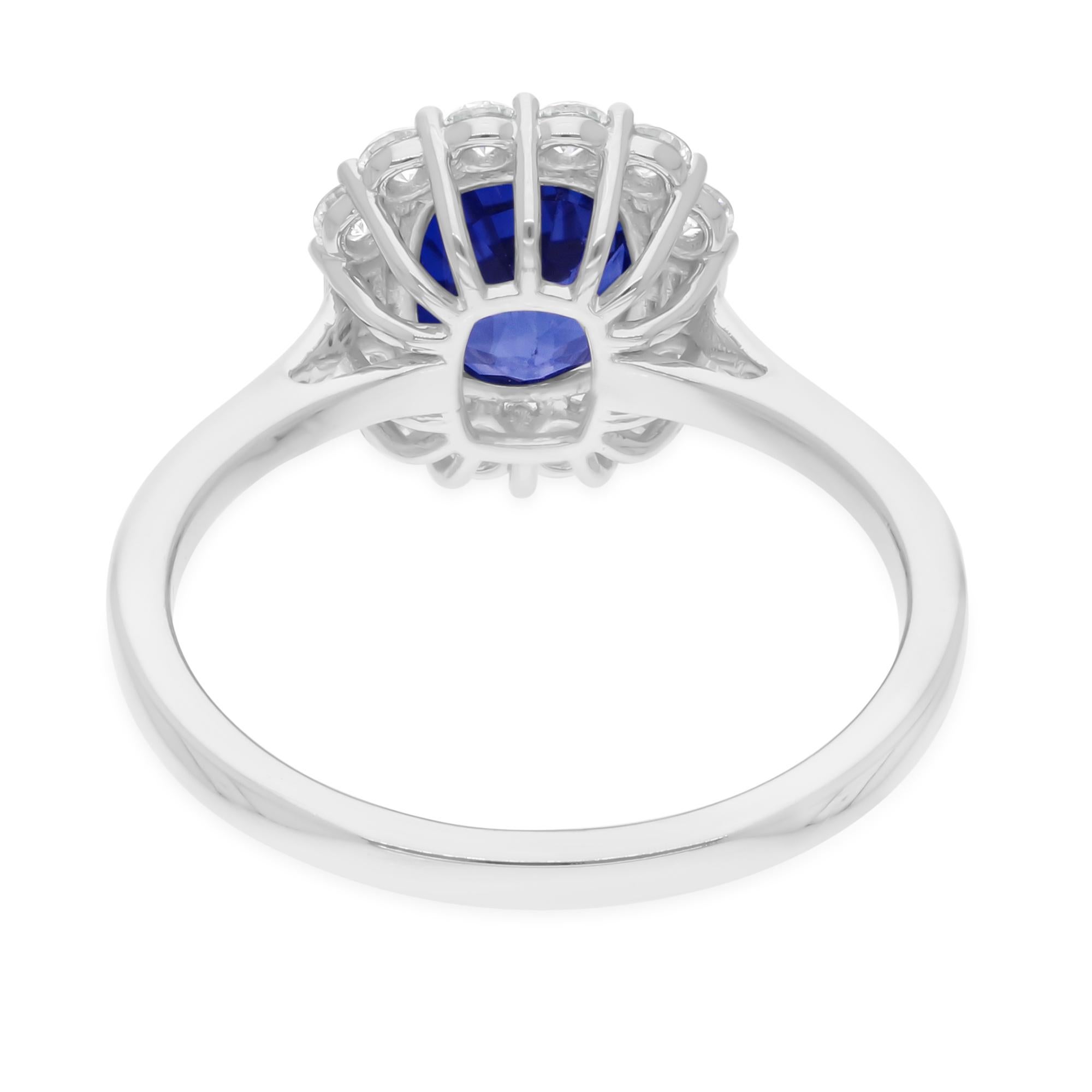 Modern Natural Blue Sapphire Gemstone Ring SI/H Diamond 18 Karat White Gold Jewelry For Sale