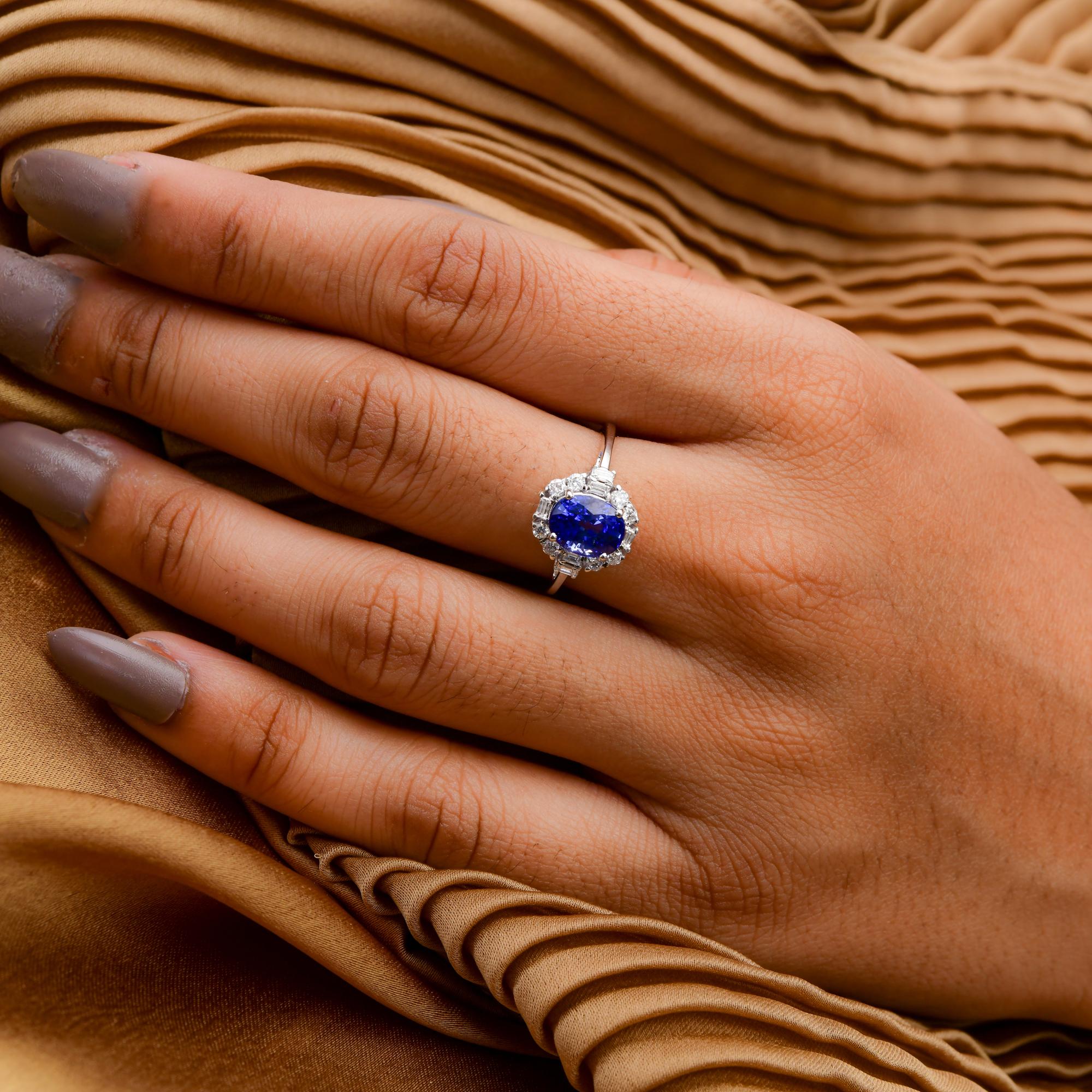 Oval Cut Natural Blue Sapphire Gemstone Ring SI/HI Diamond 14 Karat White Gold Jewelry For Sale