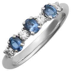 Bague en or blanc 18 carats avec diamants et saphir bleu naturel de 0,50 carat