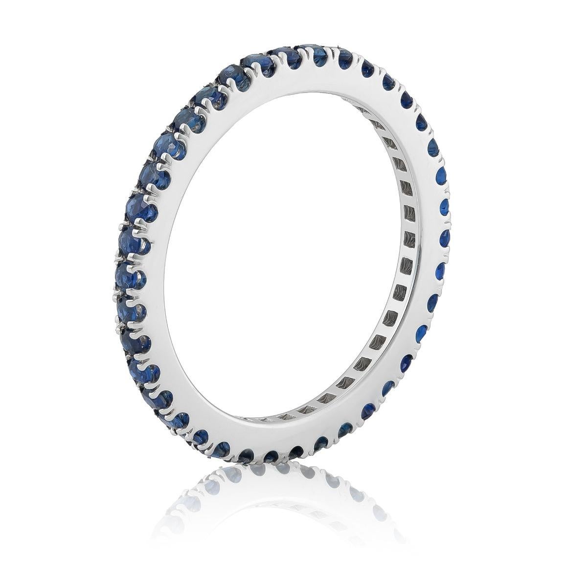 Mixed Cut Natural Blue Sapphire Gemstones 0.73 carats in 14K White Gold Ring / JupiterGem For Sale