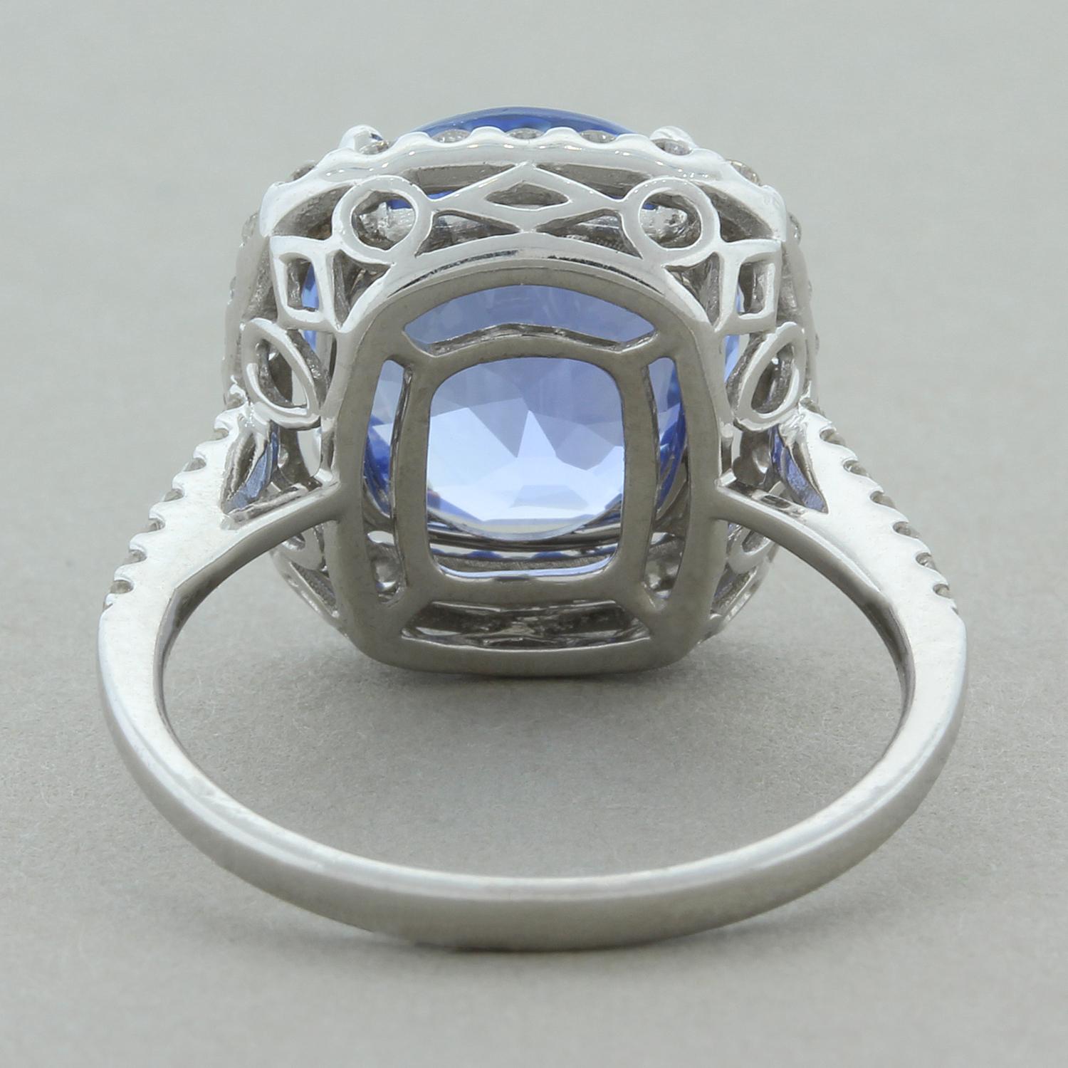 Natural Blue Sapphire Gold Ring, No-Heat Certified In New Condition In Beverly Hills, CA