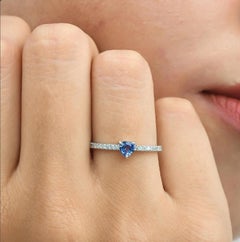 Natural 0.25 cts blue sapphire heart & 0.14 cts diamond ring in 18k gold