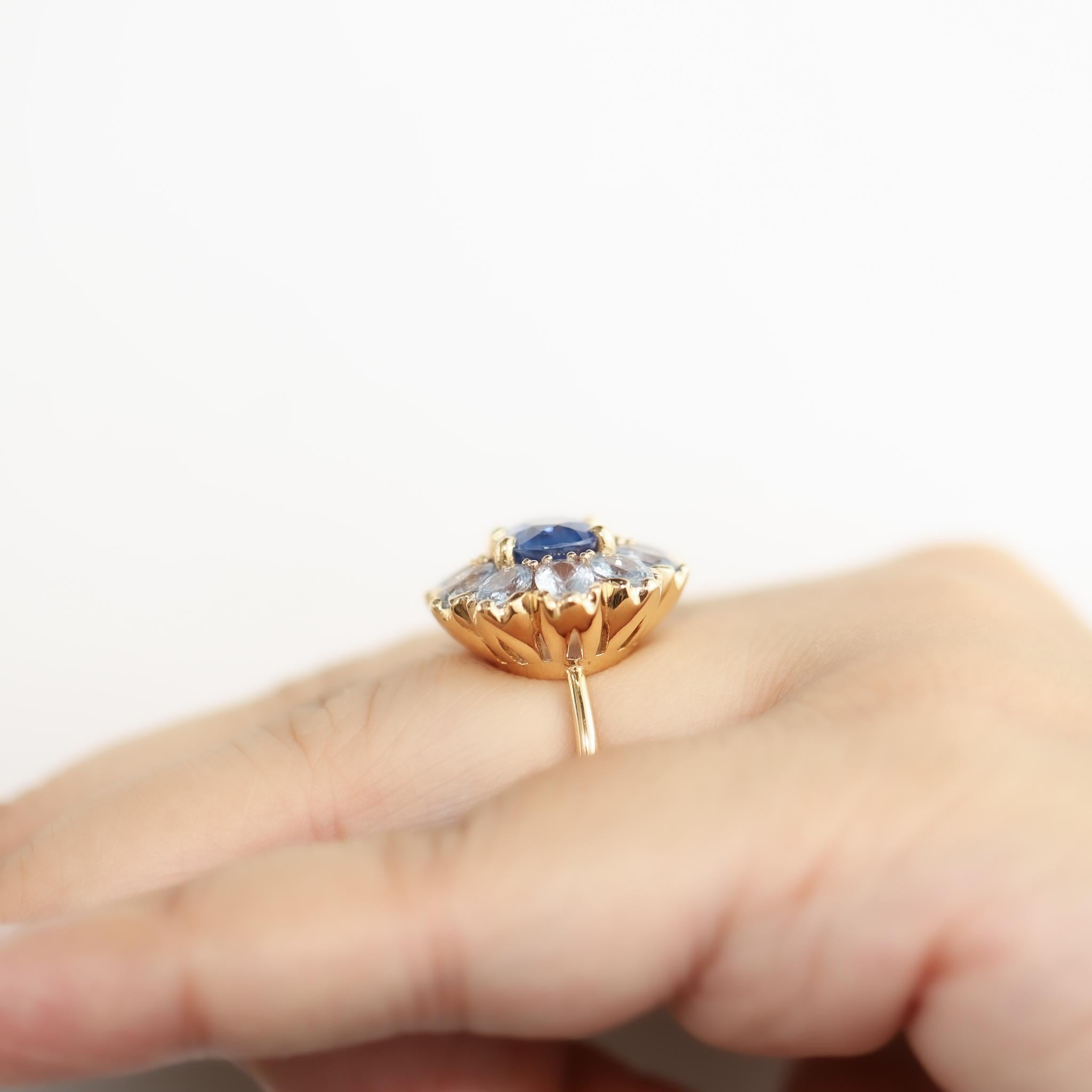 Natural Blue Sapphire Oval Cut Halo Cocktail Engagement Ring 18k Yellow Gold For Sale 6