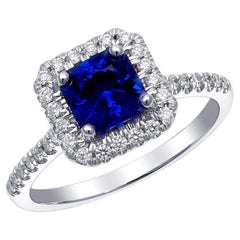 Natural Blue Sapphire Stone 1.12 carats set in 14K White Gold Ring with Diamonds
