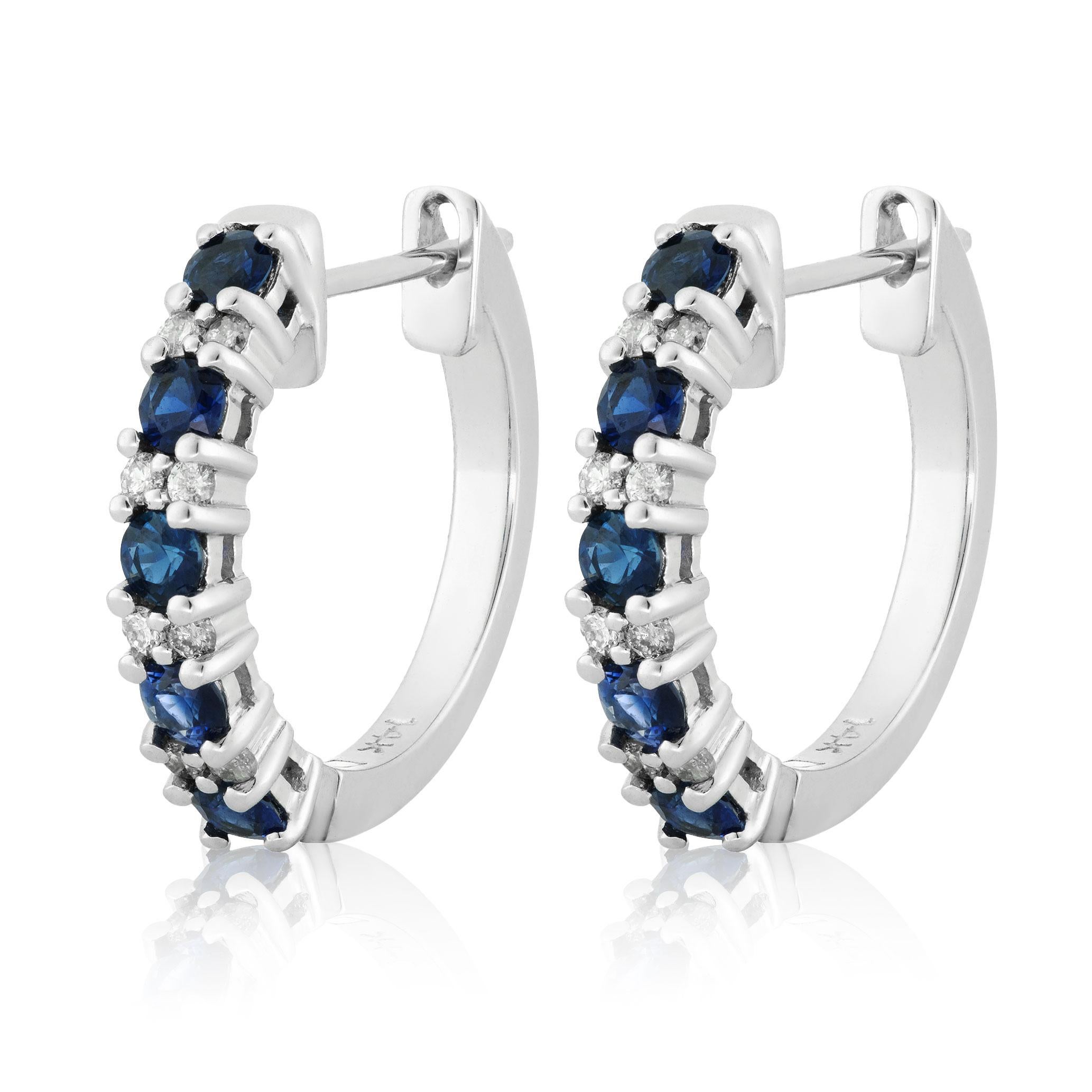 Taille mixte Boucles d'oreilles en or blanc 14 carats avec saphirs bleus naturels de 1,05 carat en vente