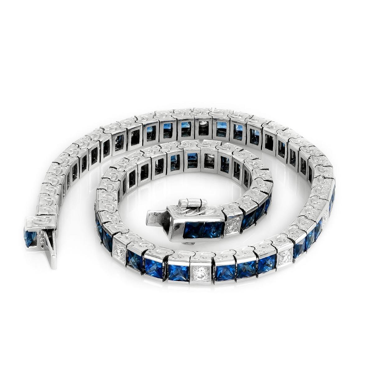 Princess Cut Natural Blue Sapphire Stones 7.52 carats in 18K White Gold Bracelet w Diamonds For Sale