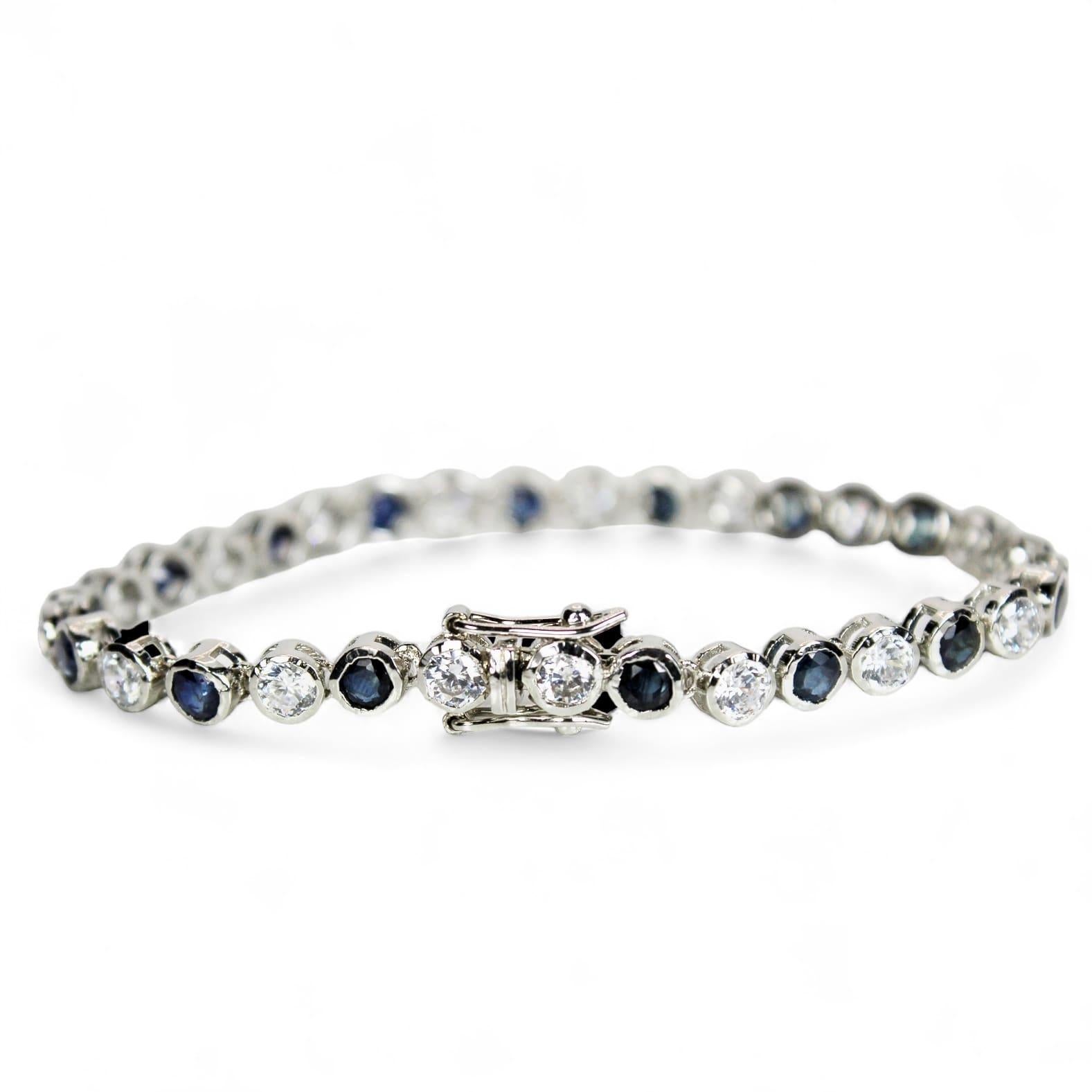 Pulsera de zafiro azul natural en Nuevo estado para la venta en Vadgam, GJ