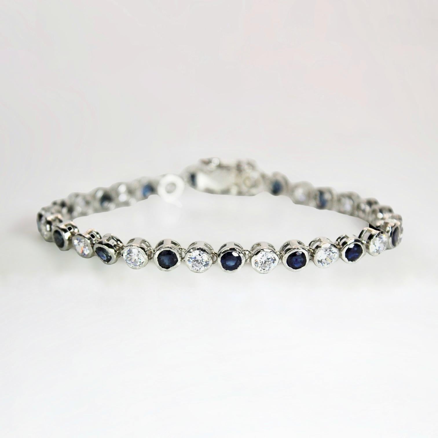 Natural Blue Sapphire Tennis Bracelet In New Condition For Sale In Vadgam, GJ