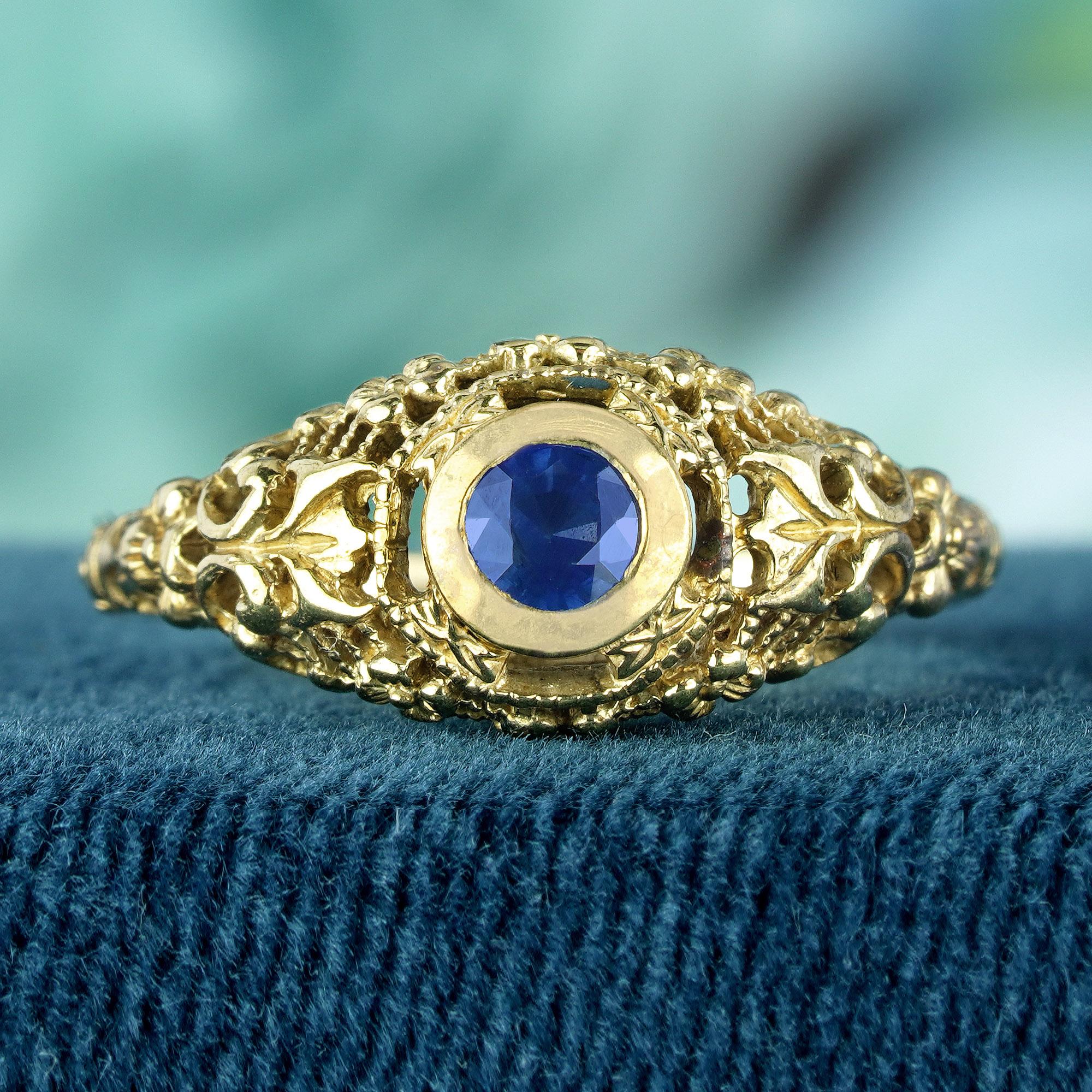 Edwardian Natural Blue Sapphire Vintage Style Filigree Ring in Solid 9K Yellow Gold For Sale