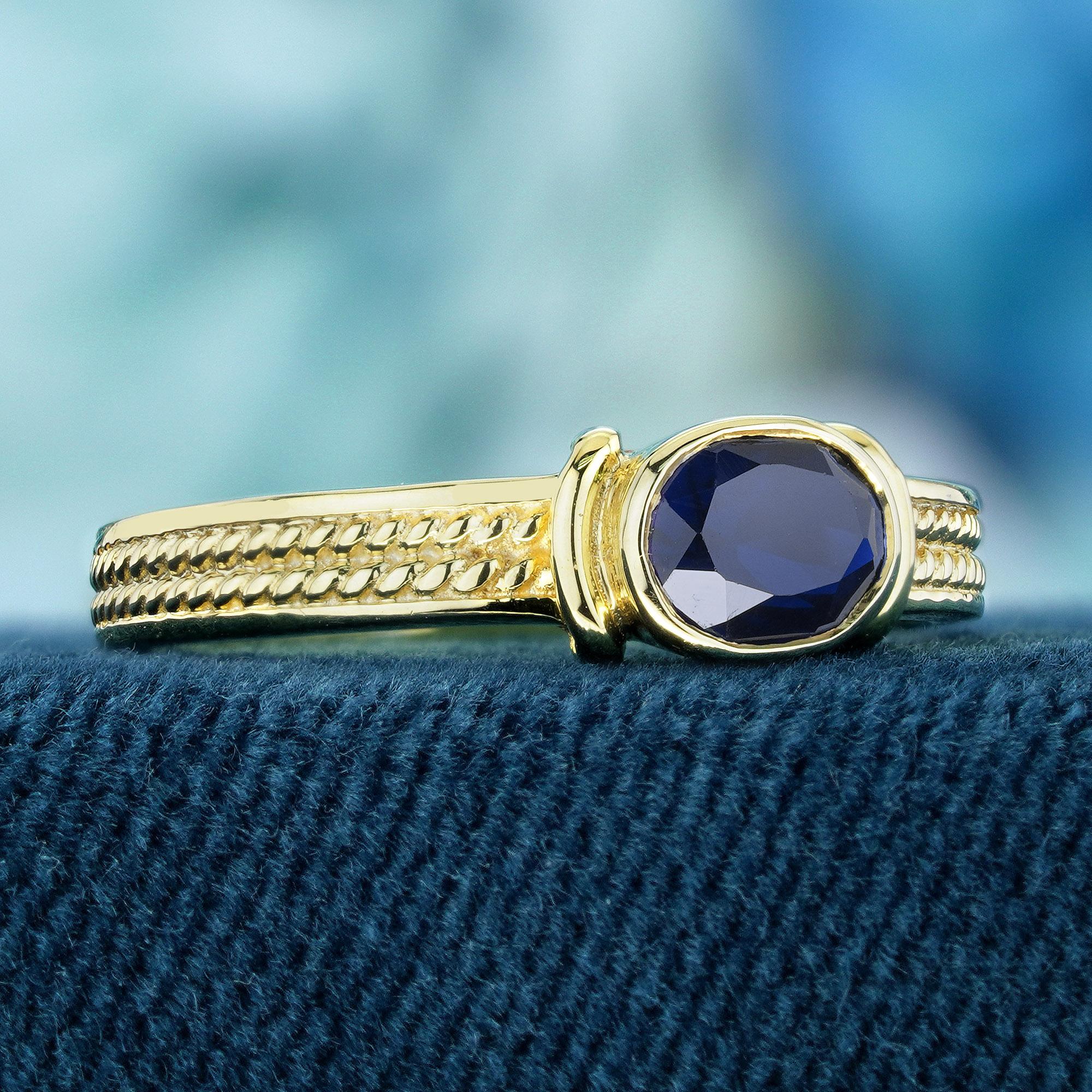 Edwardian Natural Blue Sapphire Vintage Style Solitaire  Ring in Solid 9K Yellow Gold For Sale