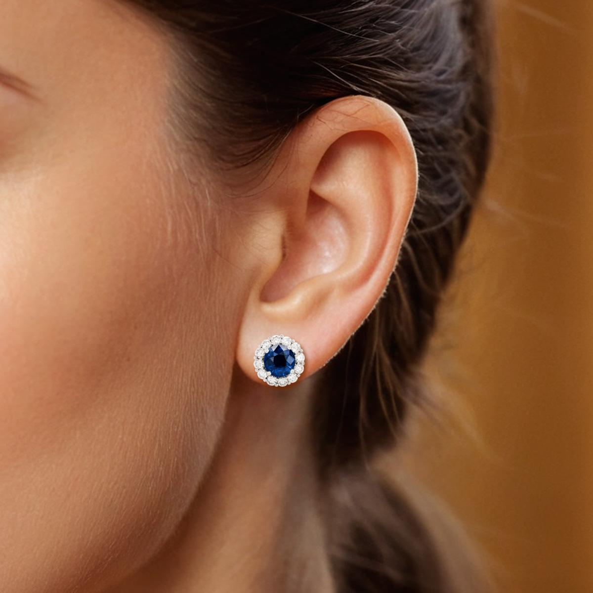 Women's Natural Blue Sapphires 2.60 Carats  set in 18K White Gold Earrings with Diamonds For Sale