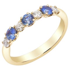 Natural Blue Sapphires Gemstone 0.56 cts in 18K Yellow Gold Ring with Diamonds