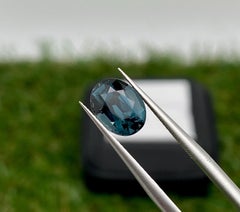 Natural Blue Spinel loose gemstone 2.55 ct. High quality, Oval, Origin Tanzania