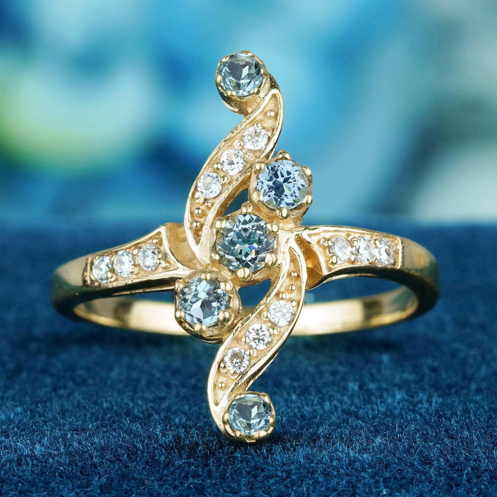 La bague est une pièce de style vintage. Le point focal de la bague est en forme de courbe, créant ainsi une fluidité qui monte gracieusement au sommet comme une vague ou un courant. Le bracelet en or jaune est orné de diamants qui ajoutent de