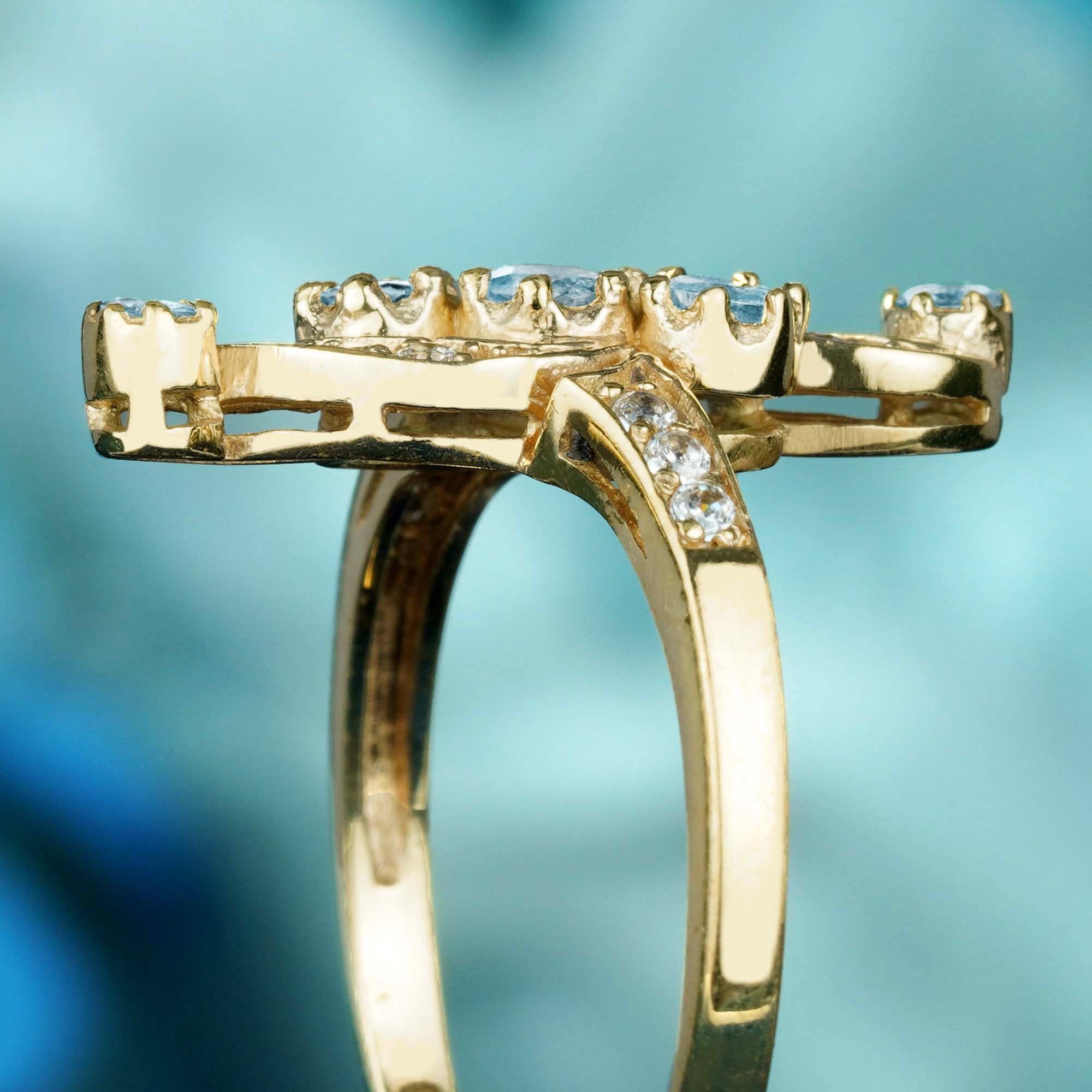 Bague de style vintage en or jaune massif 9 carats, topaze bleue naturelle et diamants Pour femmes en vente