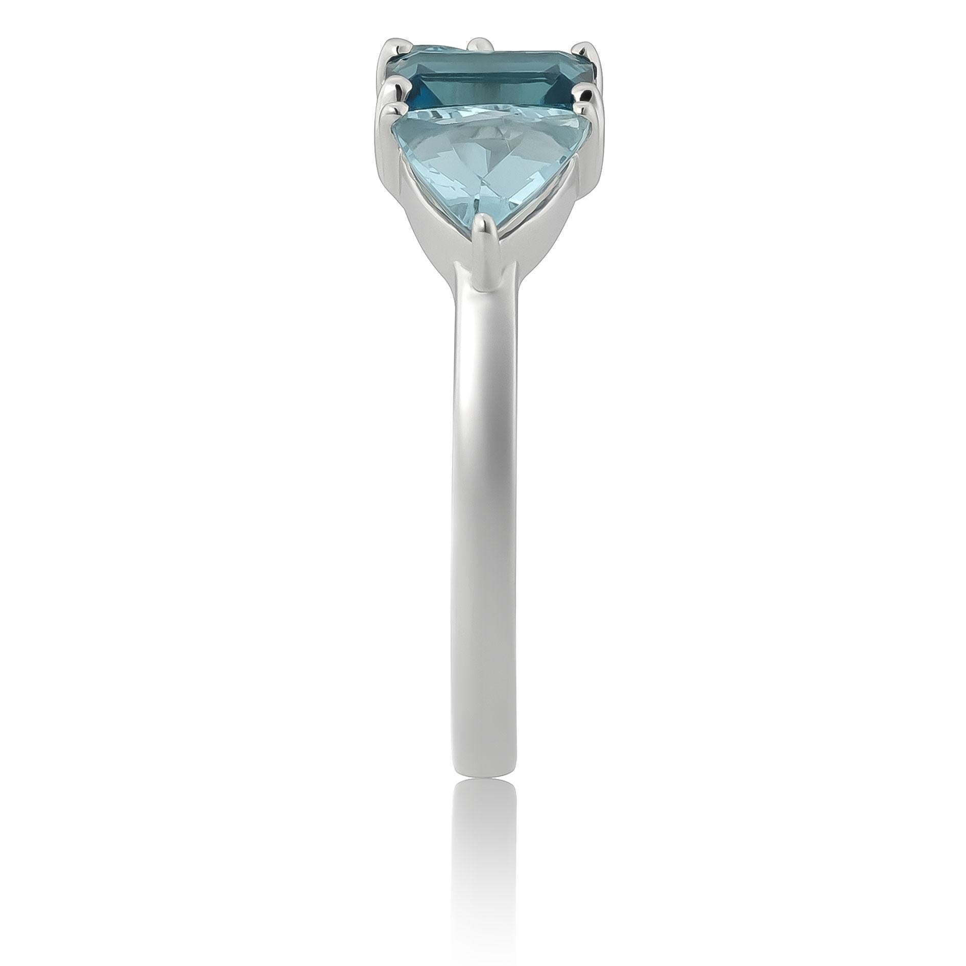 Topacio Azul Natural, Aguamarina y Diamante 1,46 quilates de peso total en 14KWG Anillo en Nuevo estado para la venta en Los Angeles, CA