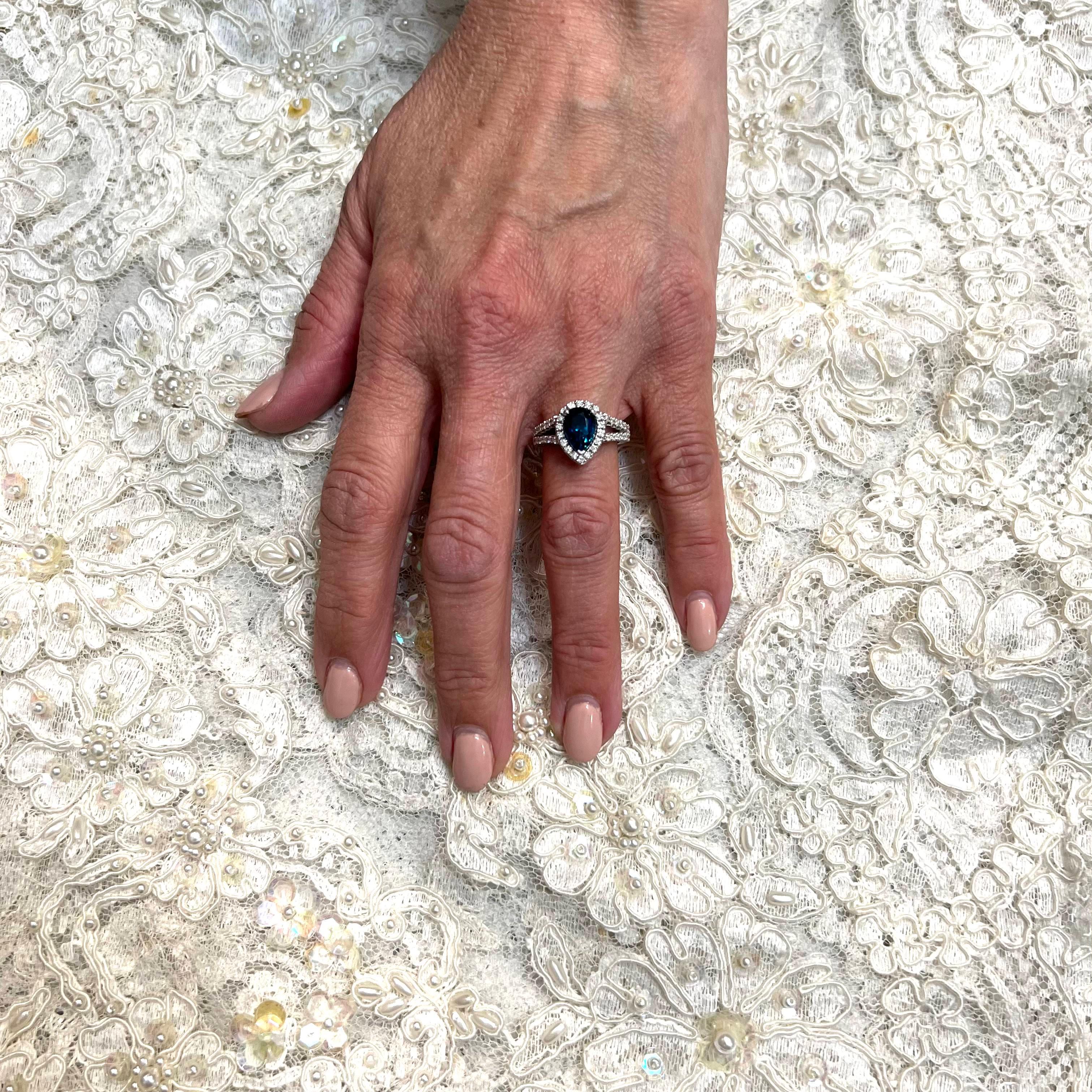 Natural Blue Topaz Diamond Ring 14k W Gold 3.77 TCW Certified In New Condition For Sale In Brooklyn, NY