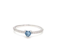 Natural 1.13cts Blue Topaz & 0.20cts Diamond Ring in 18k Gold