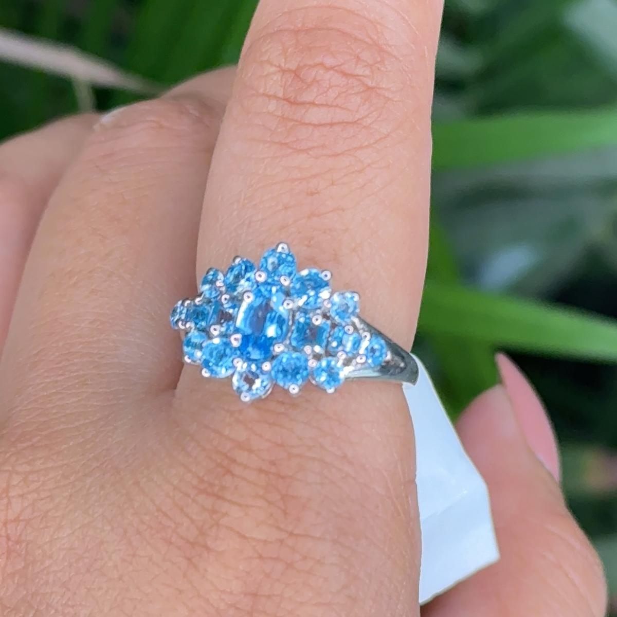 For Sale:  Natural Blue Topaz Tier Cluster Promise Ring for Mother in Solid Silver 4