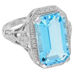 Natürlicher blauer Topas im Vintage-Cocktailring im Vintage-Stil aus massivem 9K Weißgold