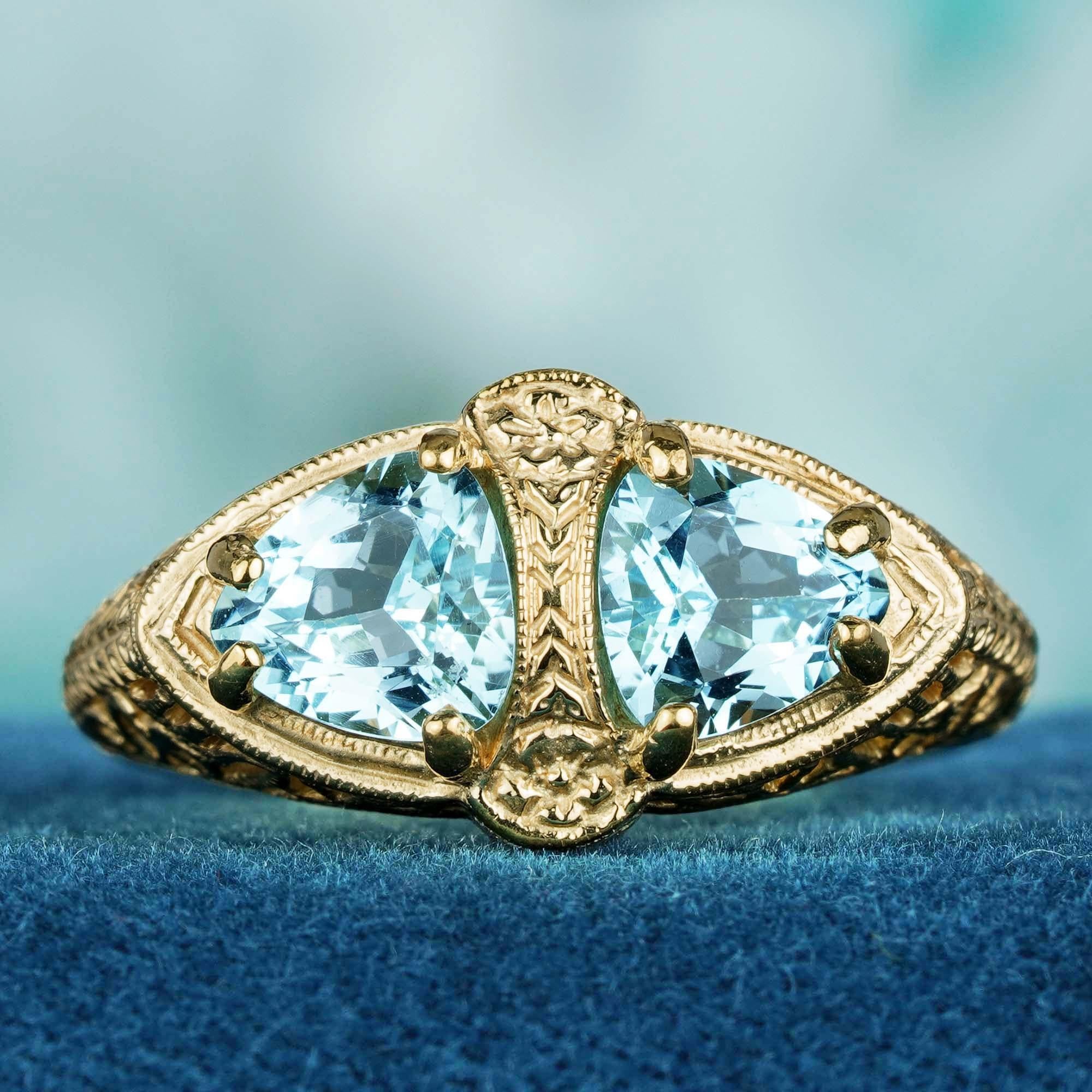 Im Angebot: Filigraner Doppelsteinring aus massivem 9K Gold mit natürlichem blauem Topas im Vintage-Stil () 3