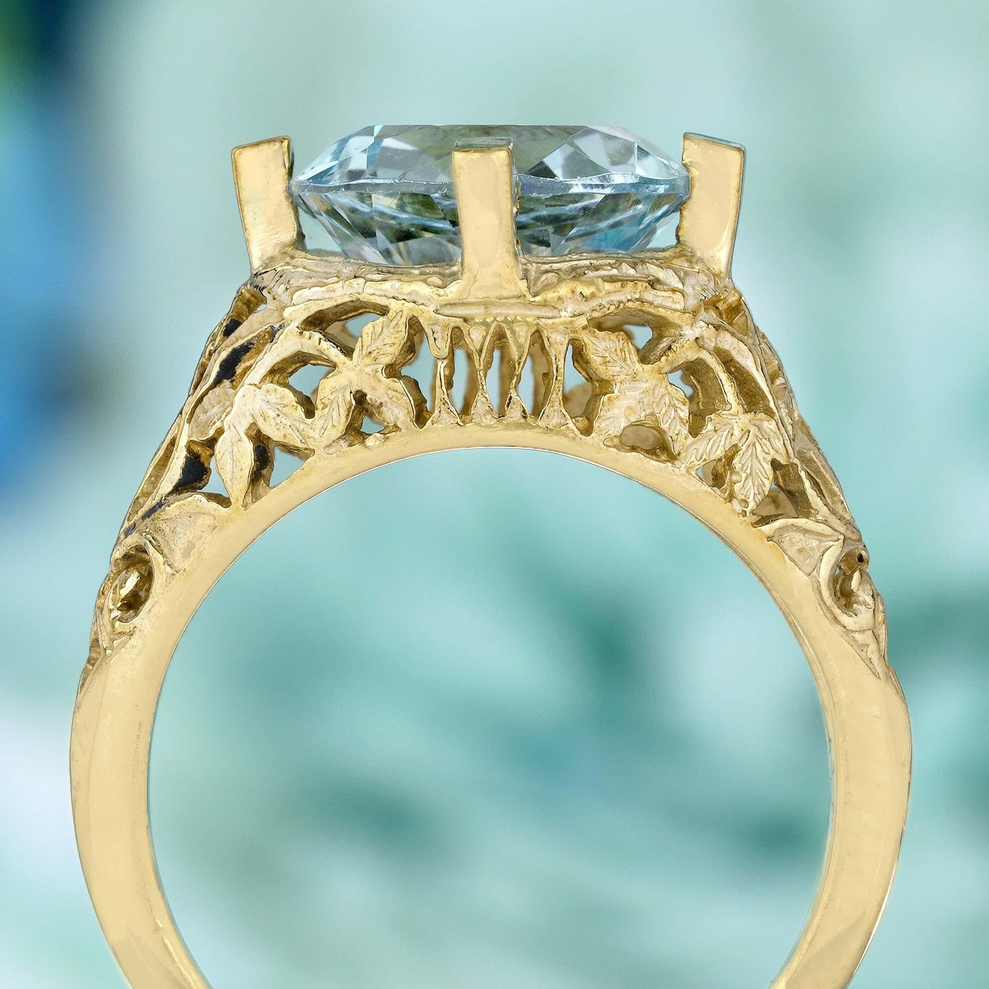 Natural Blue Topaz Vintage Style Filigree Ring in Solid 9K Yellow Gold In New Condition For Sale In Bangkok, TH