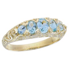 Natürlicher blauer Topas im Vintage-Stil Fünf-Stein-Ring aus massivem 9K Gelbgold
