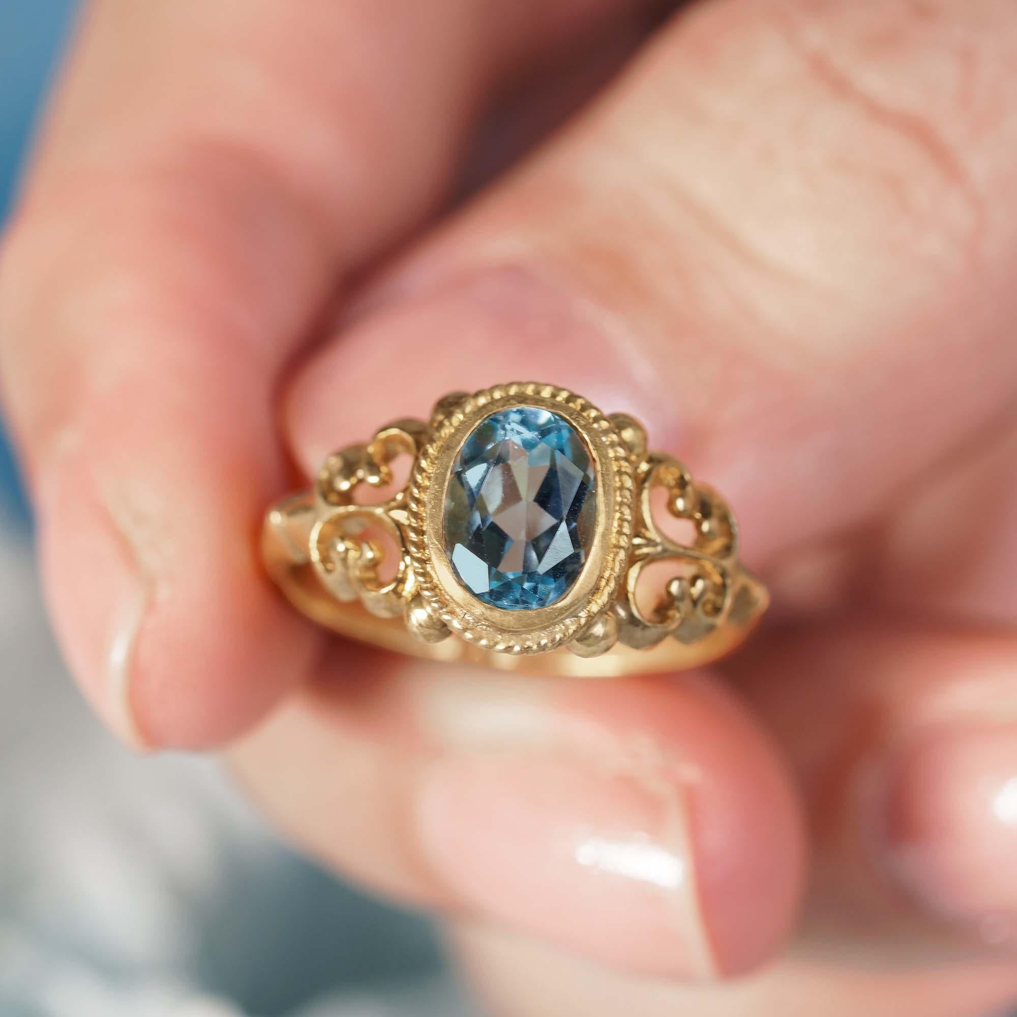 Natural Blue Topaz Vintage Style Ring in Solid 9K Yellow Gold 1