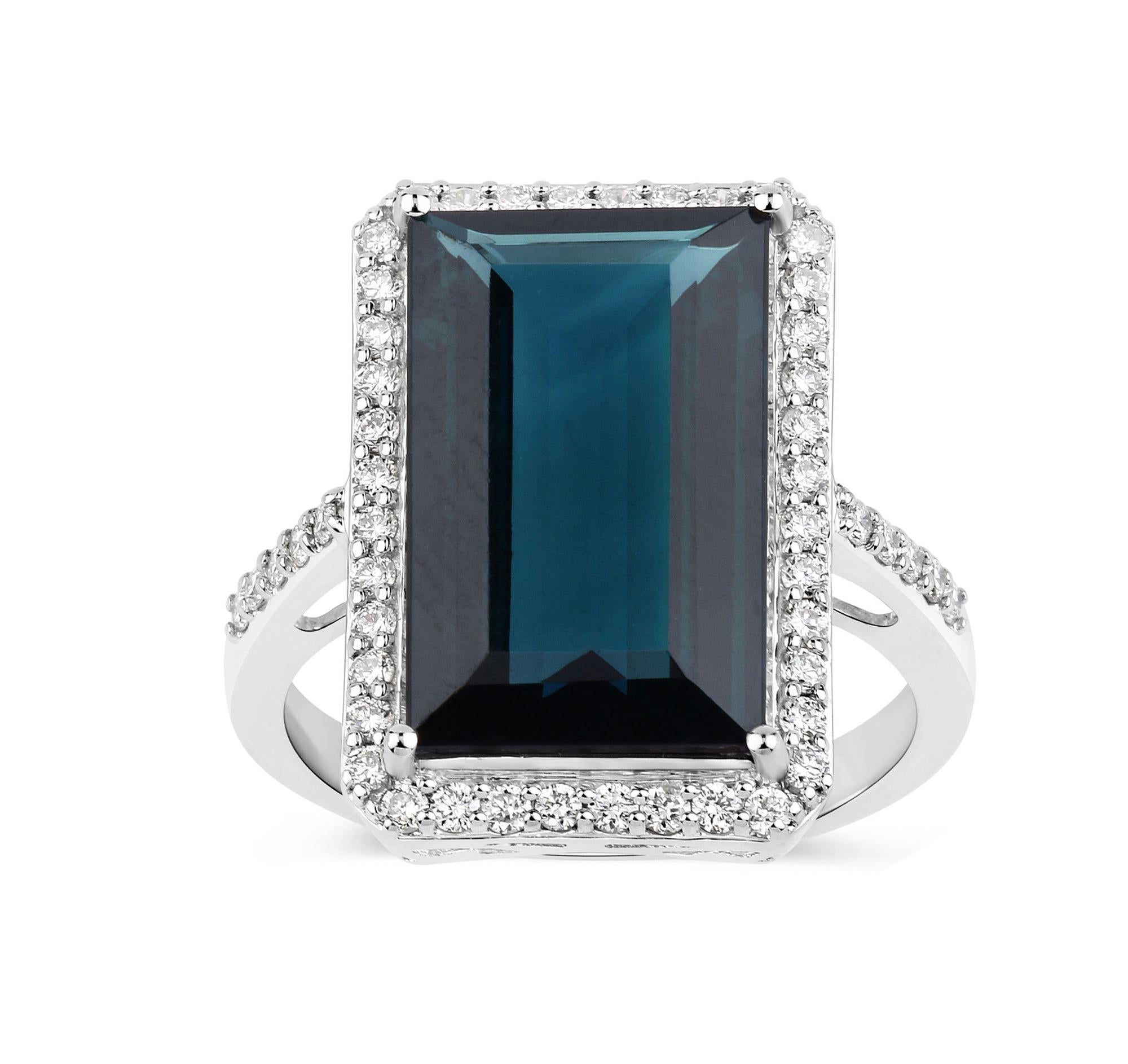 Natural Blue Tourmaline and Diamond Statement Ring 8 Carats 14k White Gold For Sale 3