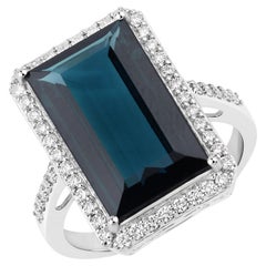 Natürlicher blauer Turmalin und Diamant Statement Ring 8 Karat 14k Weißgold
