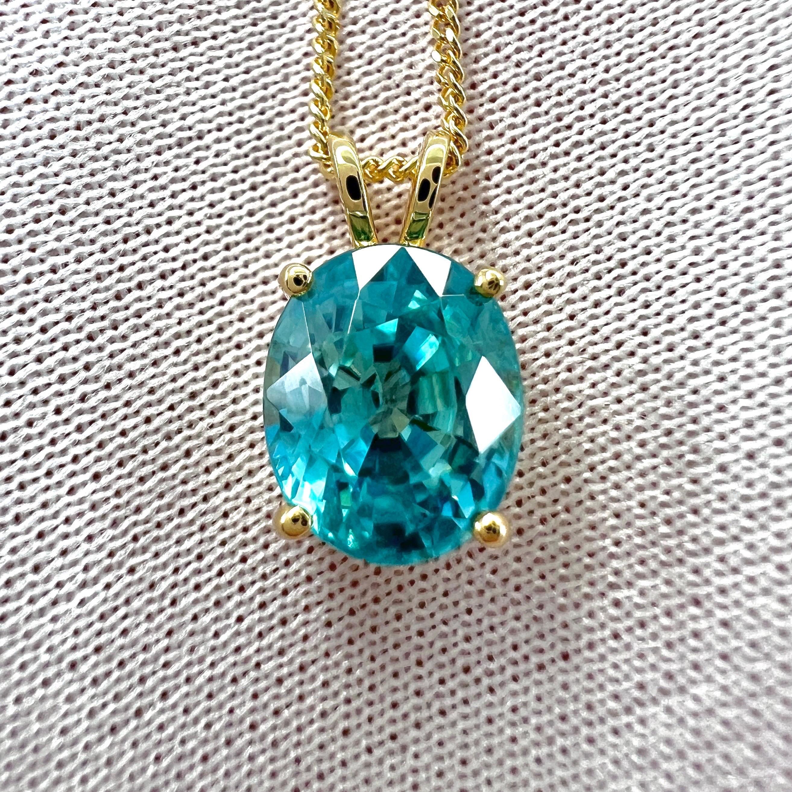 Natural Blue Zircon 3.78ct Oval Cut 18k Yellow Gold Pendant Necklace In New Condition For Sale In Birmingham, GB