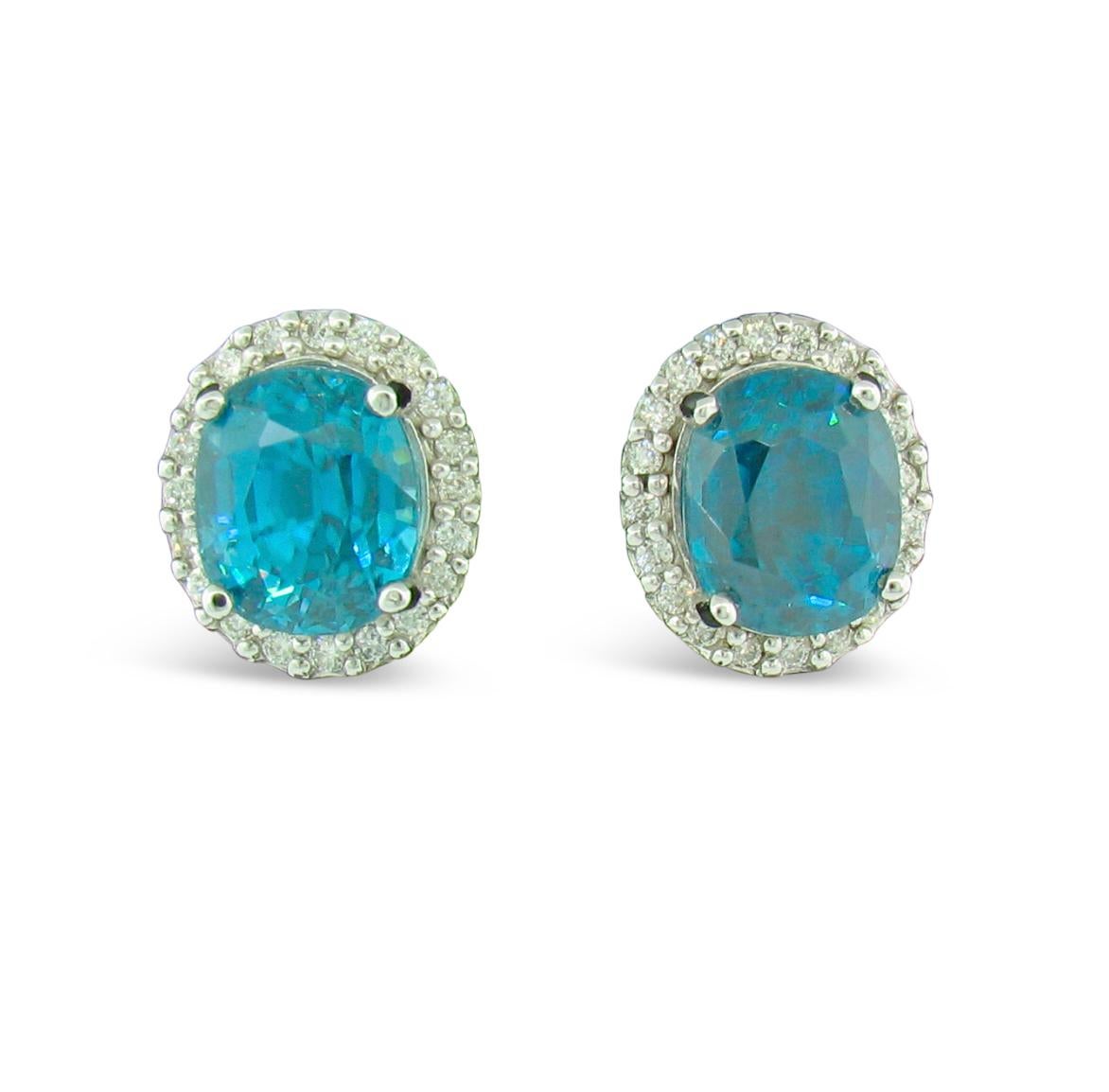 Natural Blue Zircon and Diamond Stud Earrings In New Condition In Carmel, CA
