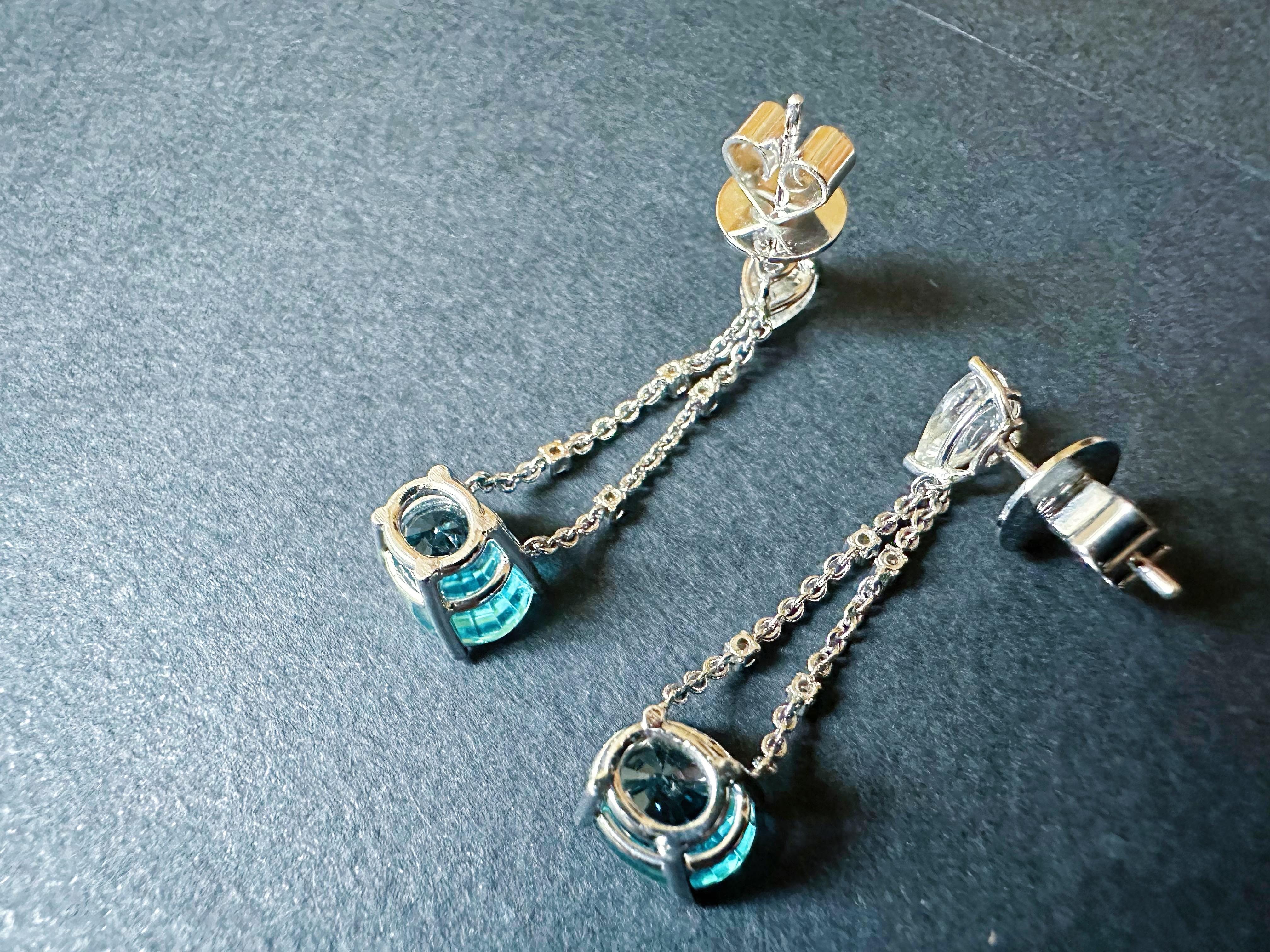 Natural Blue Zircon and White Sapphire Drop Earrings in 18K White Gold Diamond in vendita 11
