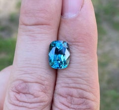 Natural blue Zircon from Cambodia 8.62 carats! Cushion cut, Certificate GFCO!