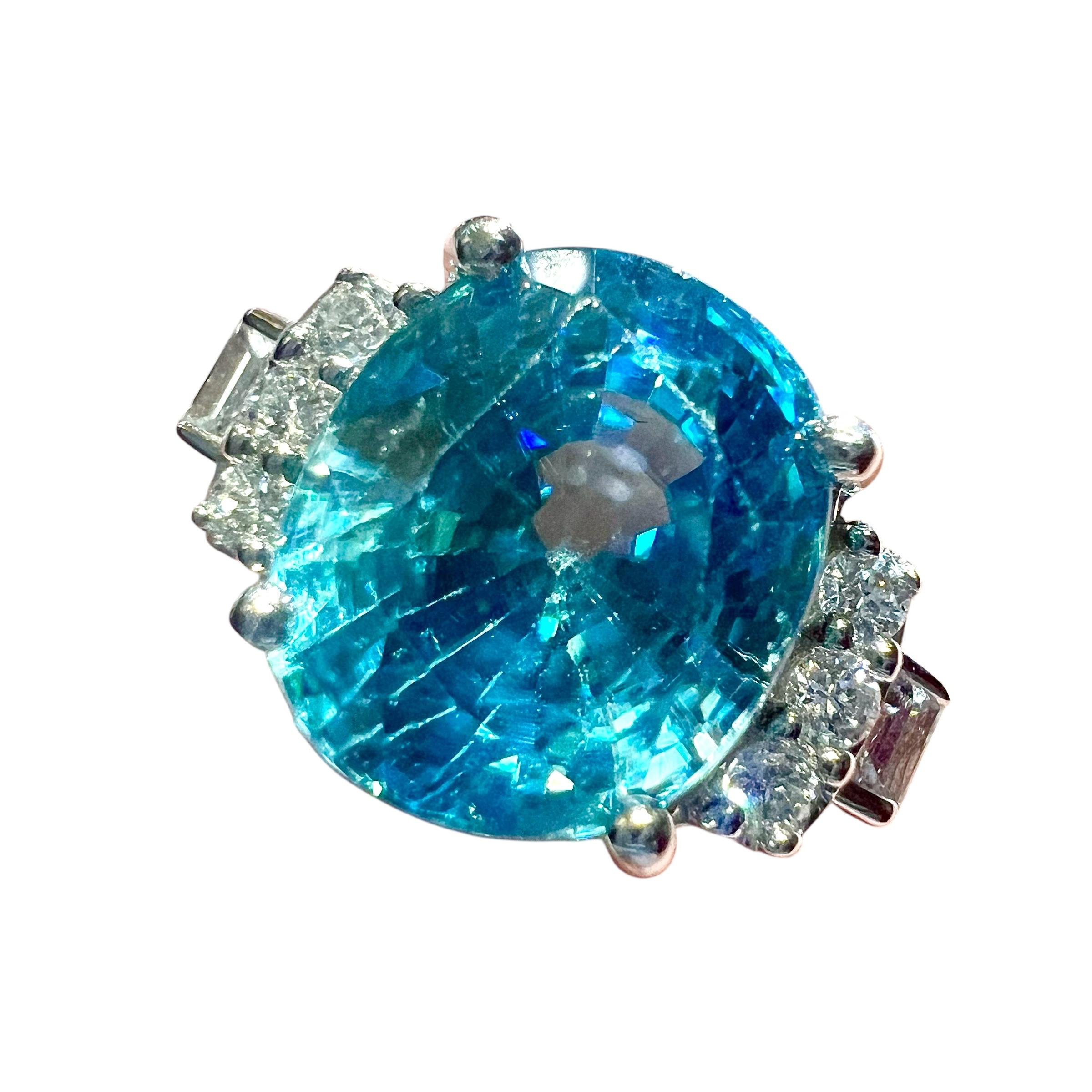 Mixed Cut Natural Blue Zircon Ring, Diamonds, 18 Carat White Gold For Sale