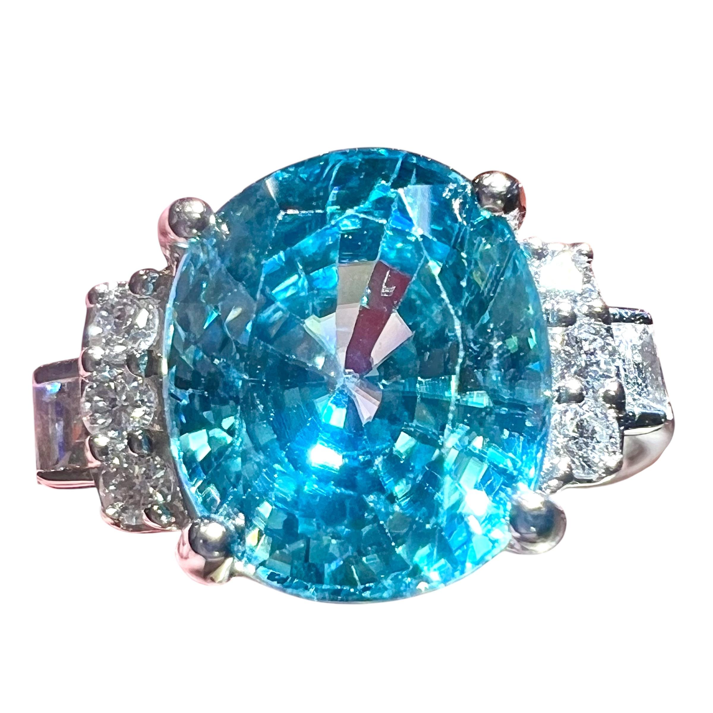 Natural Blue Zircon Ring, Diamonds, 18 Carat White Gold In Good Condition For Sale In SAINT-OUEN-SUR-SEINE, FR