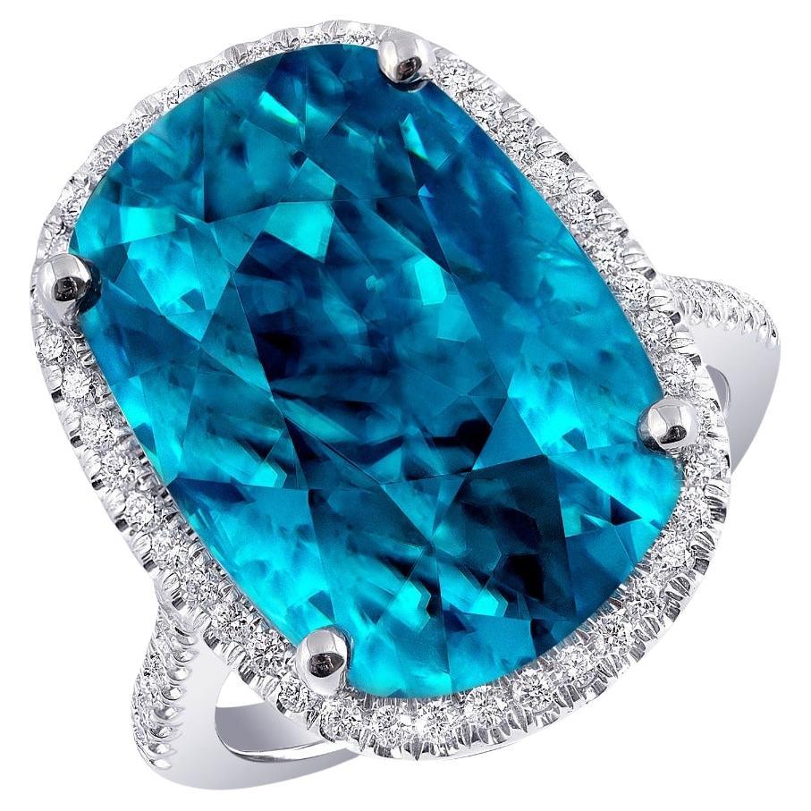 Natürlicher blauer Zirkonstein 26,88 Karat in 14K Weißgold Ring mit Diamanten gefasst