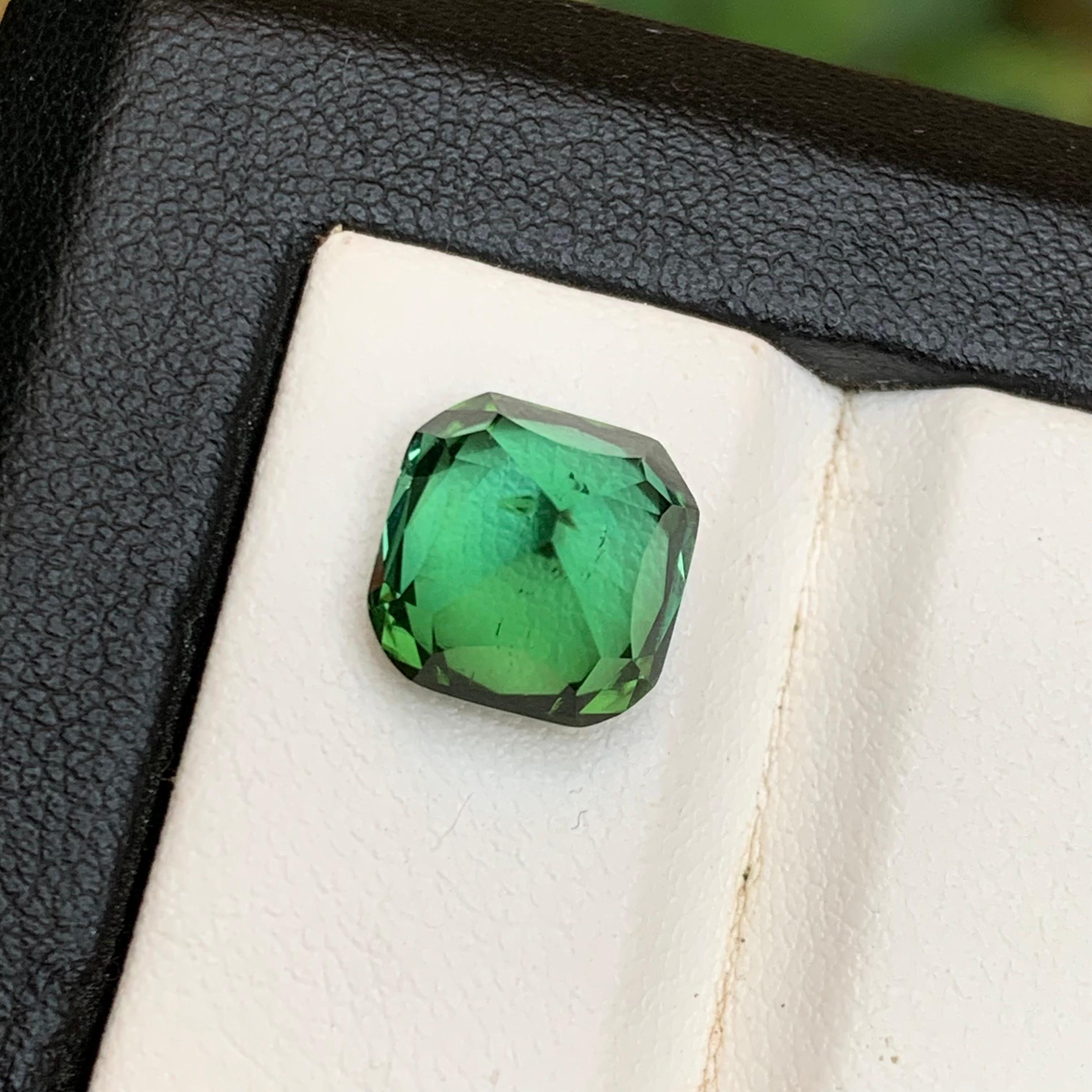 Gema suelta de turmalina verde natural azulada de 4,75 qt, talla cojín, para anillo Corte cojín en venta