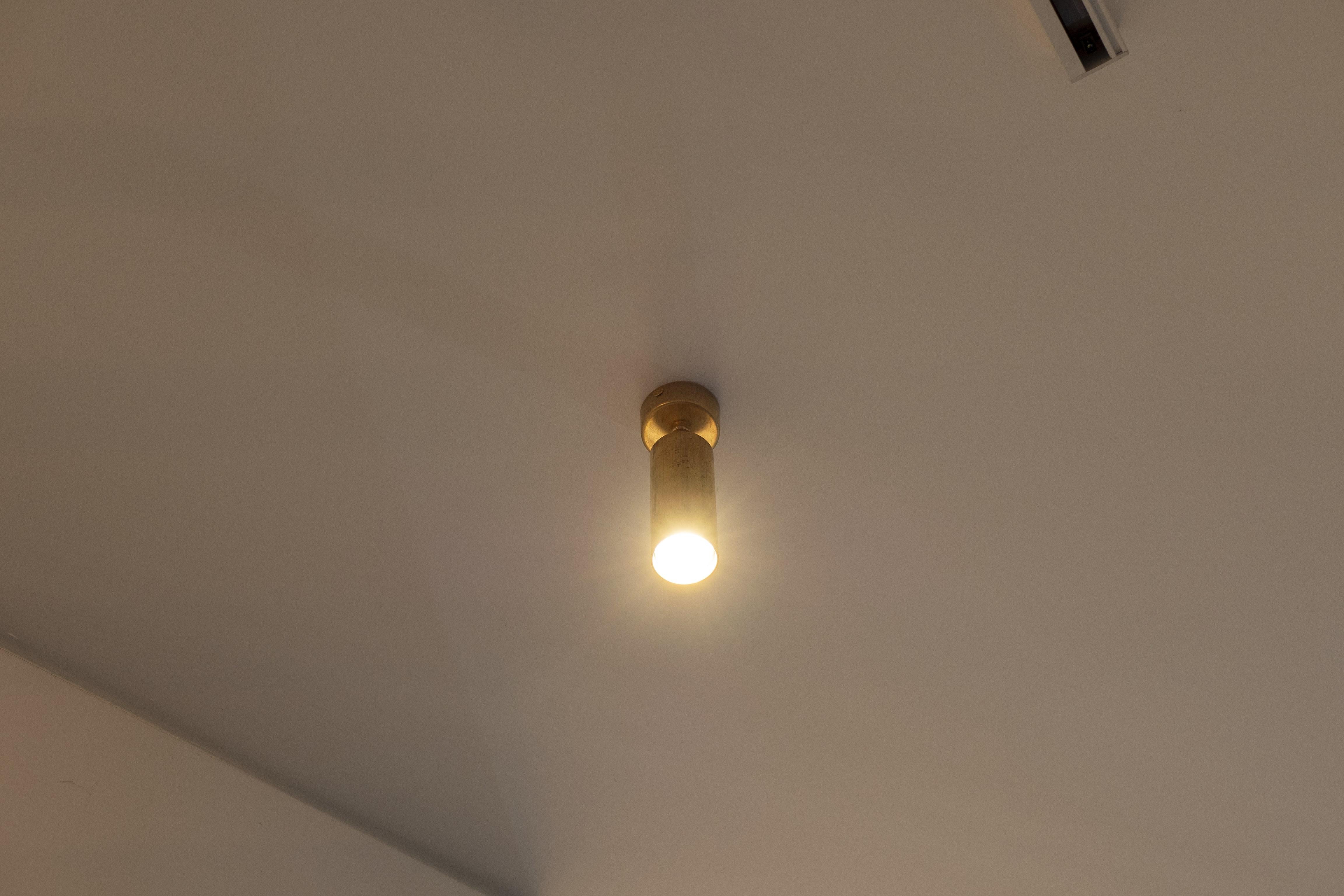 Natural Brass Contemporary-Modern Ceiling Light Handcrafted in Italy by 247lab In New Condition For Sale In Saonara, IT