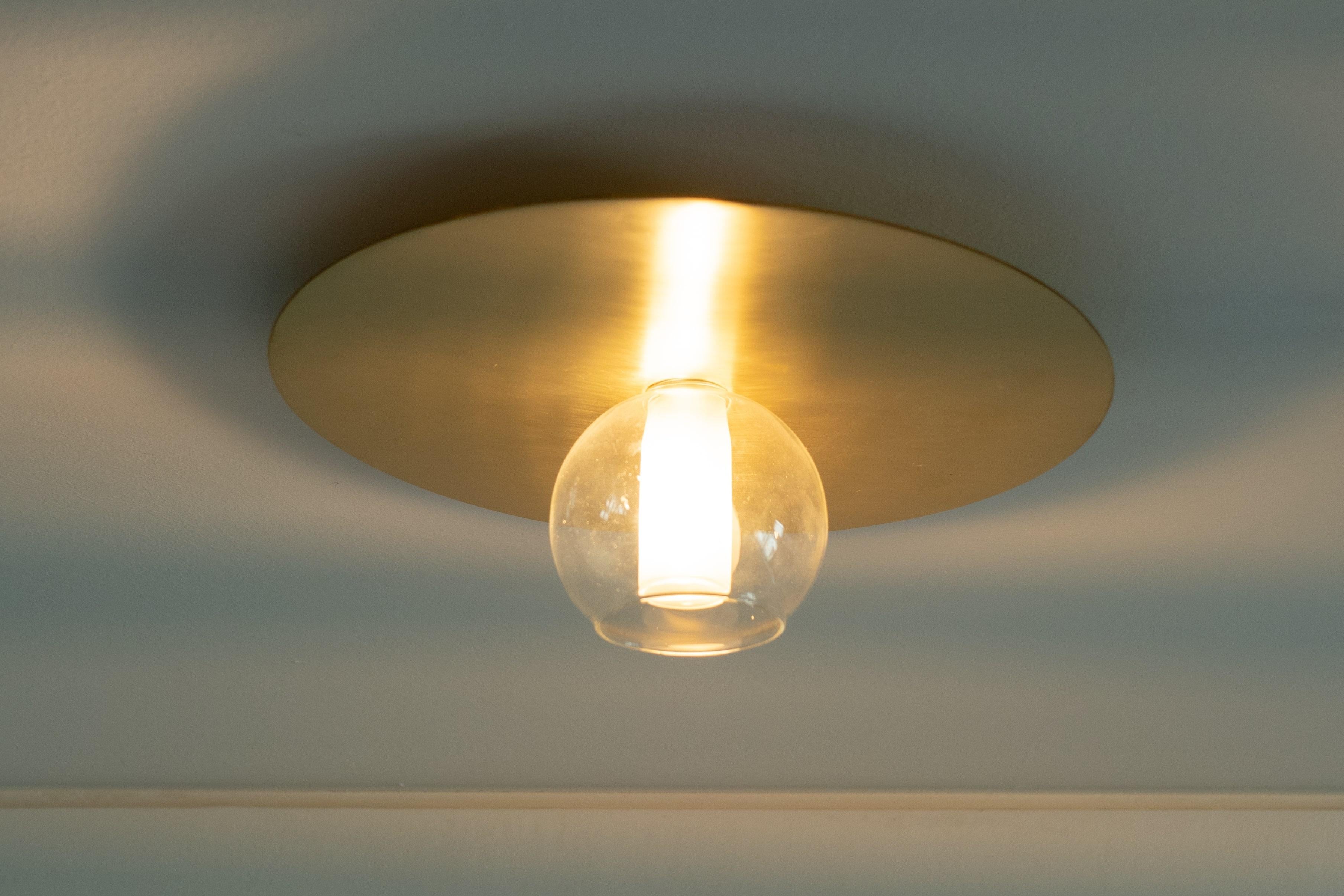 Italian Natural Brass Contemporary-Modern Decorative Ceiling Light Handcrafted in Italy For Sale