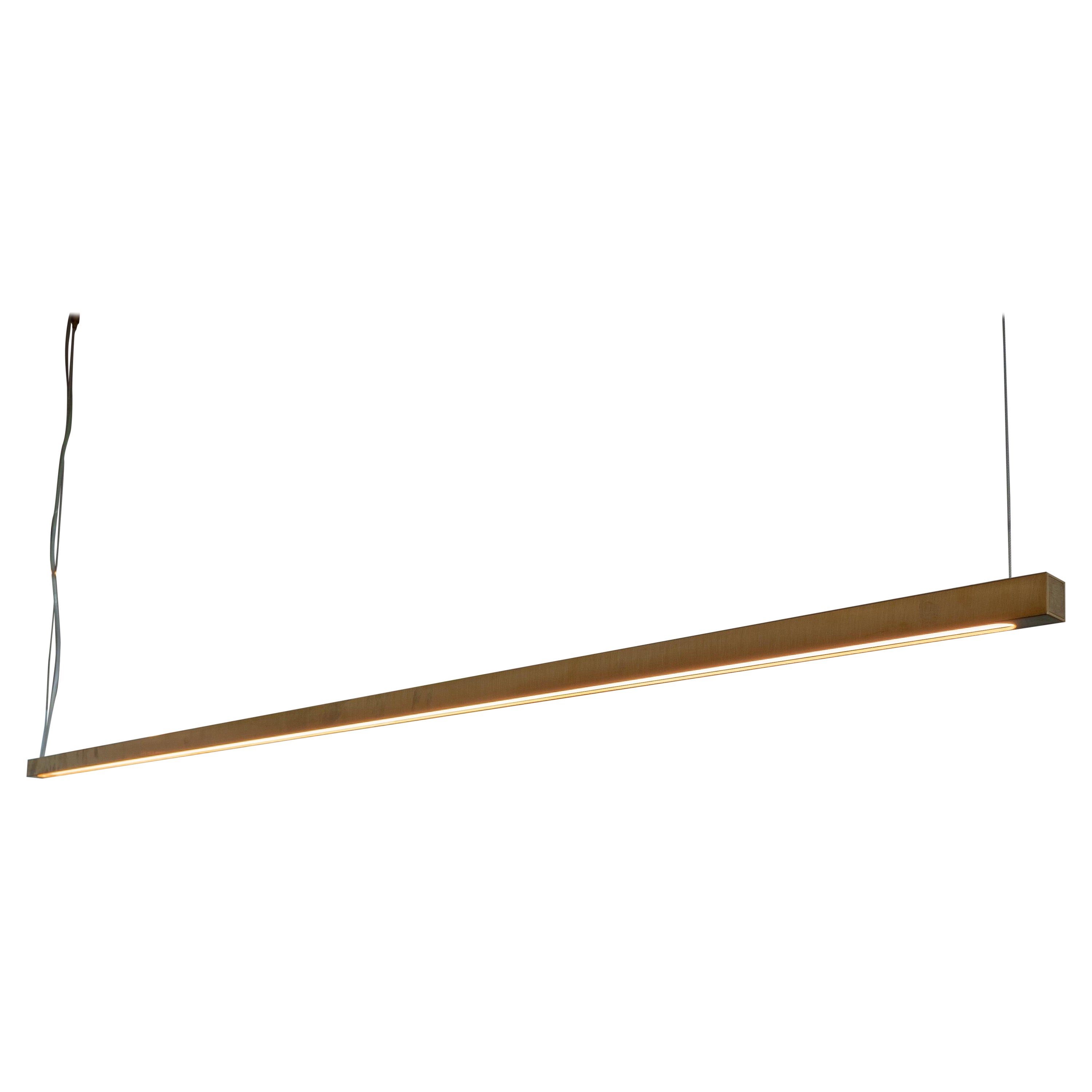 Lampe pendante décorative Contemporary-Modern en laiton naturel Fabriquée à la main en Italie en vente